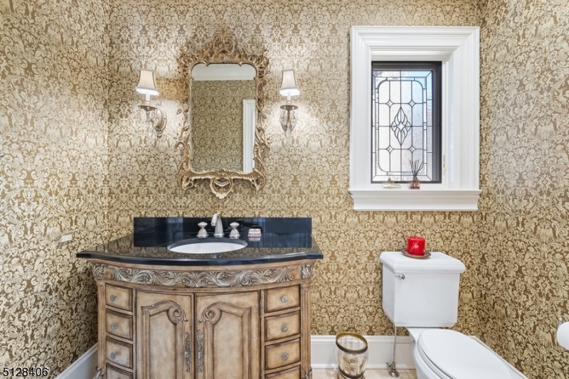 Bernardsville Boro, New Jersey, 07924, United States, 6 Bedrooms Bedrooms, ,10 BathroomsBathrooms,Residential,For Sale,1868903