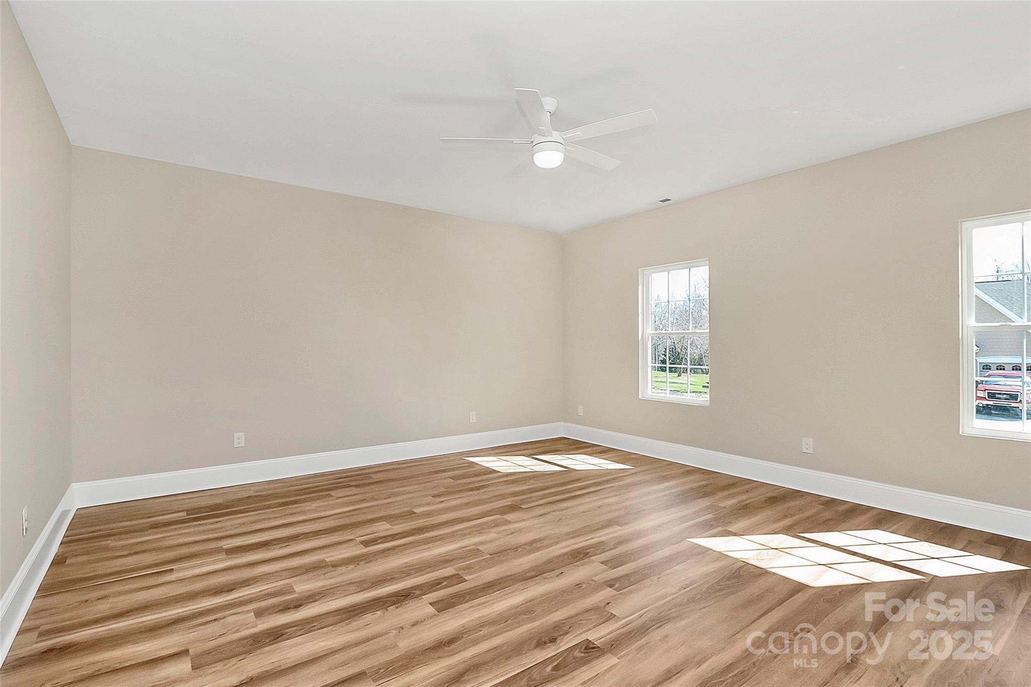 Rock Hill, South Carolina, 29732, United States, 4 Bedrooms Bedrooms, ,3 BathroomsBathrooms,Residential,For Sale,1728805
