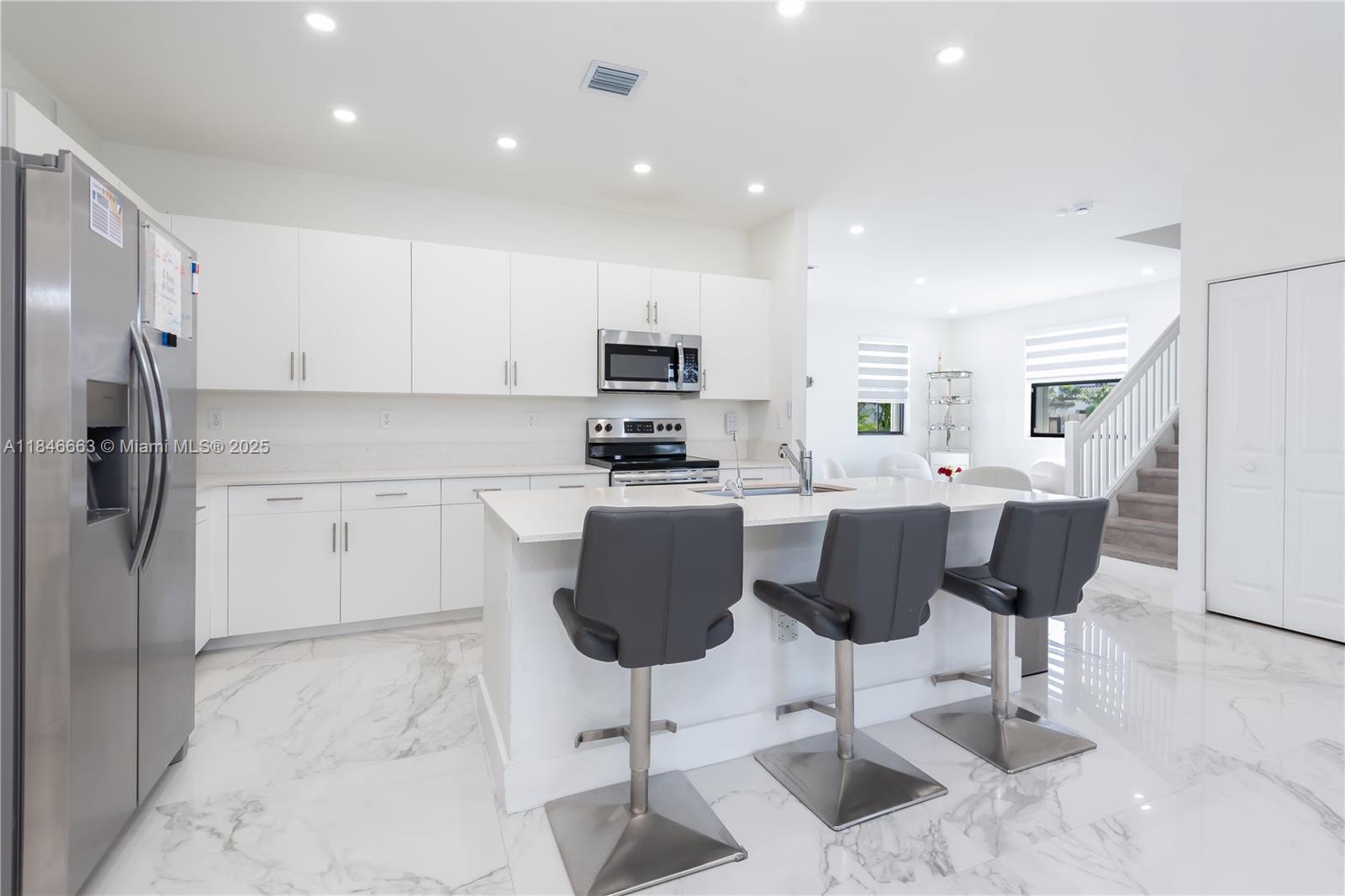 Homestead, Florida, 33032, United States, 5 Bedrooms Bedrooms, ,3 BathroomsBathrooms,Residential,For Sale,1900926