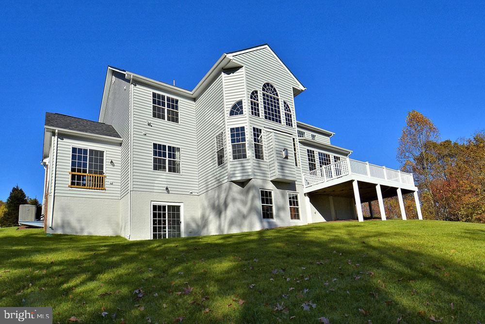 Clinton, Maryland, 20735, United States, 6 Bedrooms Bedrooms, ,6 BathroomsBathrooms,Residential,For Sale,1864170