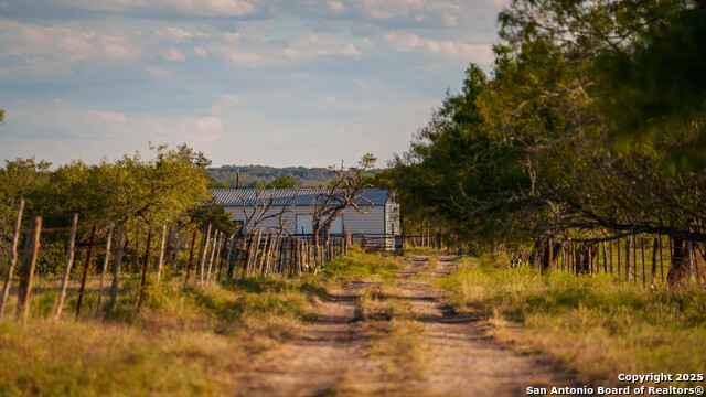 Kingsbury, Texas, 78638, United States, ,Residential,For Sale,1988121