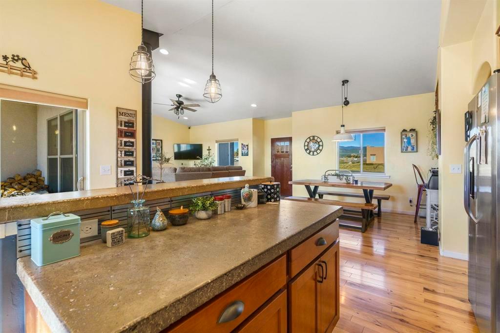 Durango, Colorado, 81303, United States, 3 Bedrooms Bedrooms, ,2 BathroomsBathrooms,Residential,For Sale,1991170