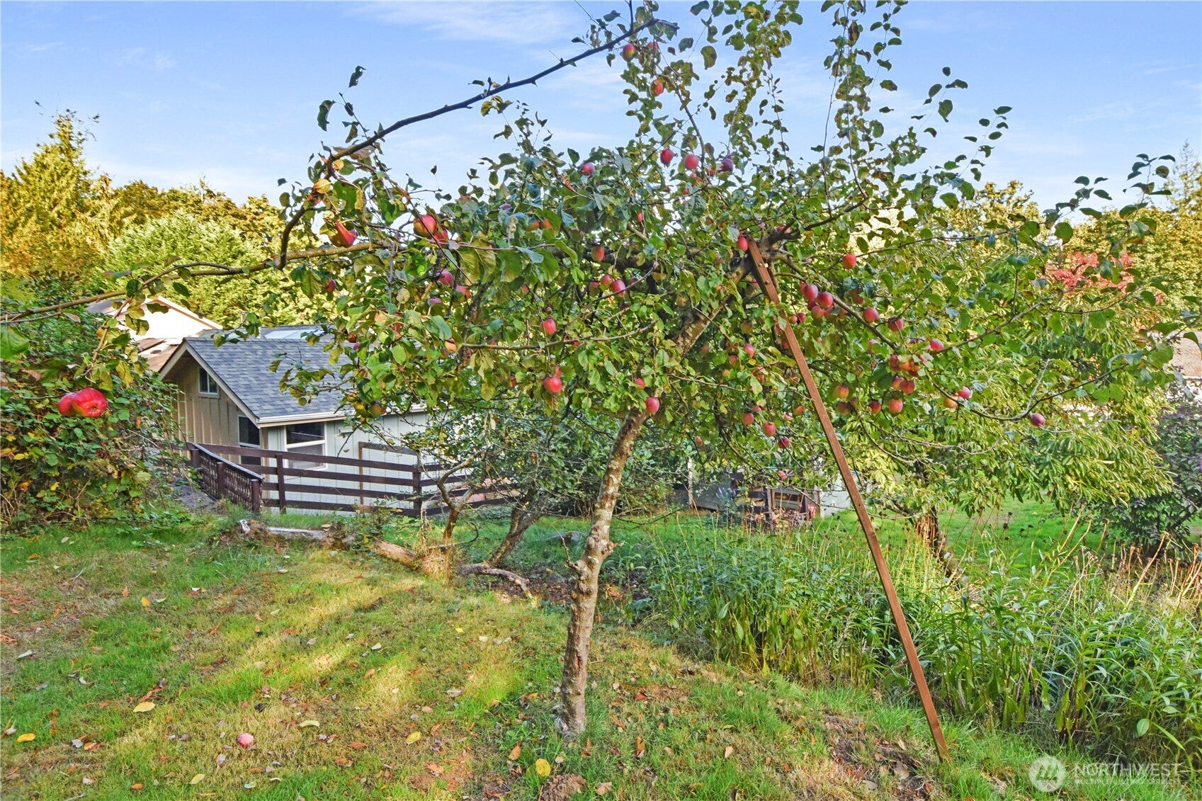 Port Orchard, Washington, 98366, United States, 3 Bedrooms Bedrooms, ,1 BathroomBathrooms,Residential,For Sale,1966865