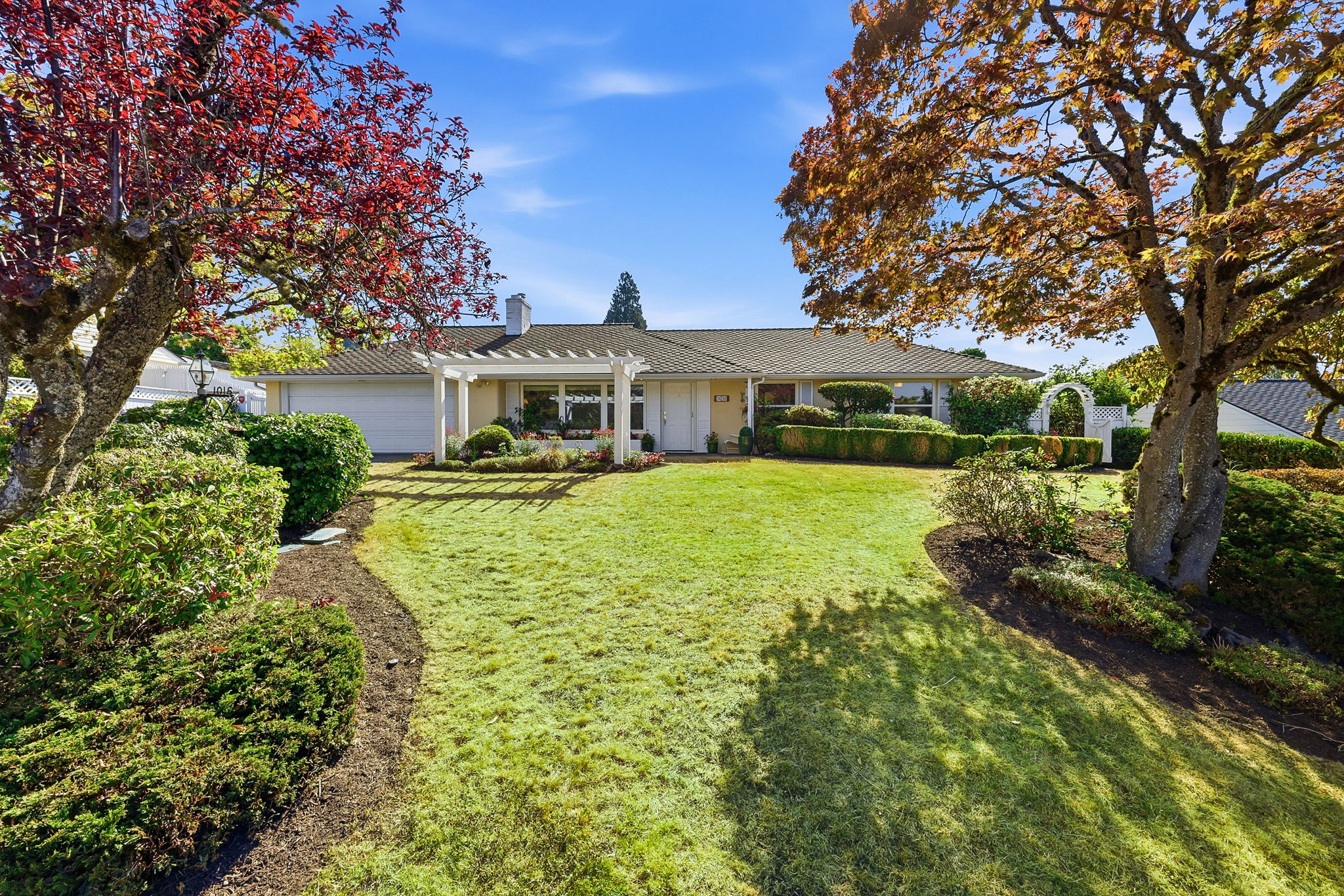  1016 Sunset Wy, Bellevue, WA 98004 - 物件實景