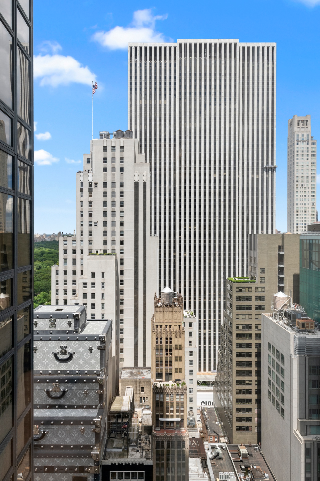  721 Fifth Avenue - 物件實景