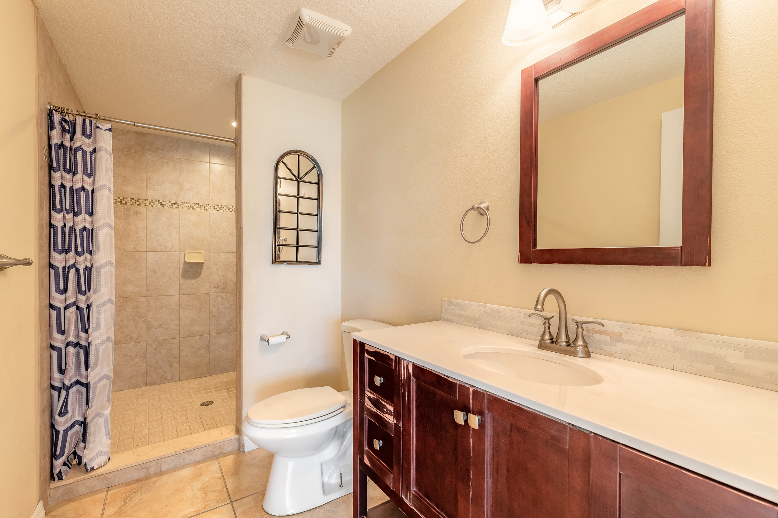 Daytona Beach, Florida, 32118, United States, 5 Bedrooms Bedrooms, ,3 BathroomsBathrooms,Residential,For Sale,1982545