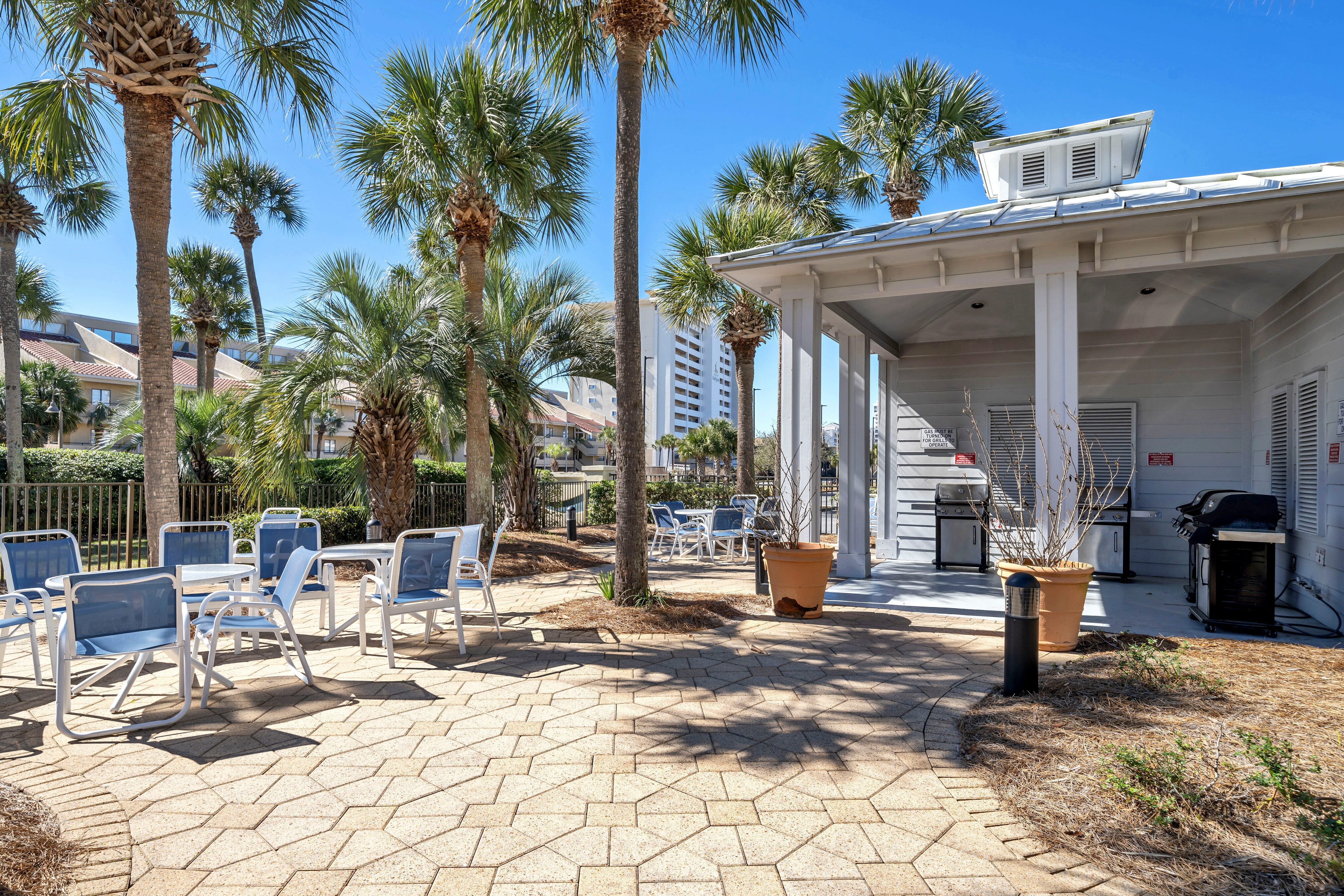  Expansive Gulf-View Residence With Exceptional Resort Amenities - 物件實景