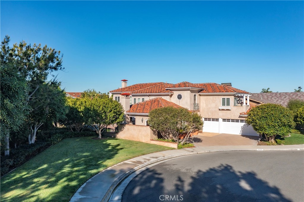 Huntington Beach, California, 92649, United States, 5 Bedrooms Bedrooms, ,5 BathroomsBathrooms,Residential,For Sale,1991081