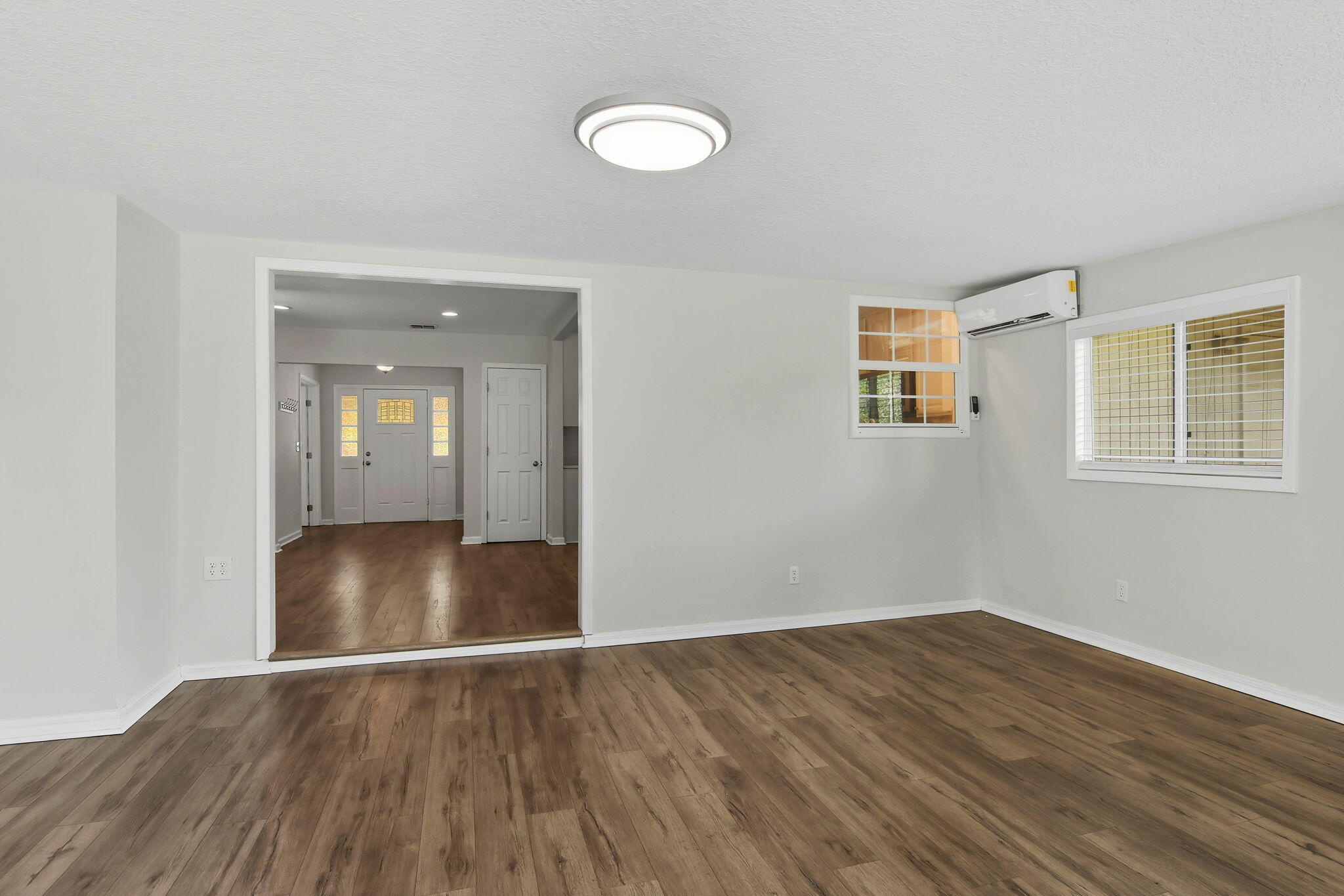 Niceville, Florida, 32578, United States, 4 Bedrooms Bedrooms, ,2 BathroomsBathrooms,Residential,For Sale,1961467