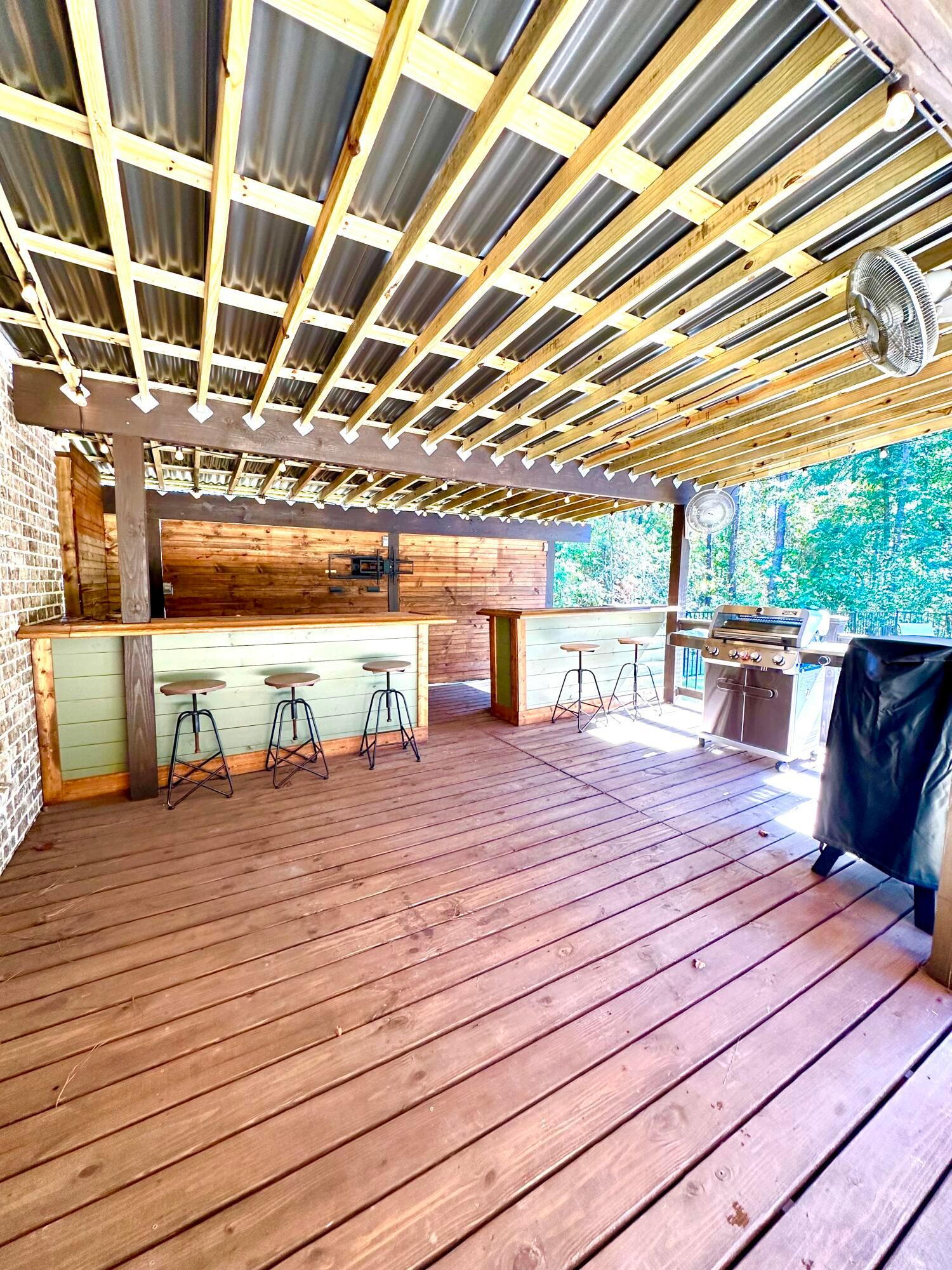 Mooreville, Mississippi, 38857, United States, 4 Bedrooms Bedrooms, ,3 BathroomsBathrooms,Residential,For Sale,1970025