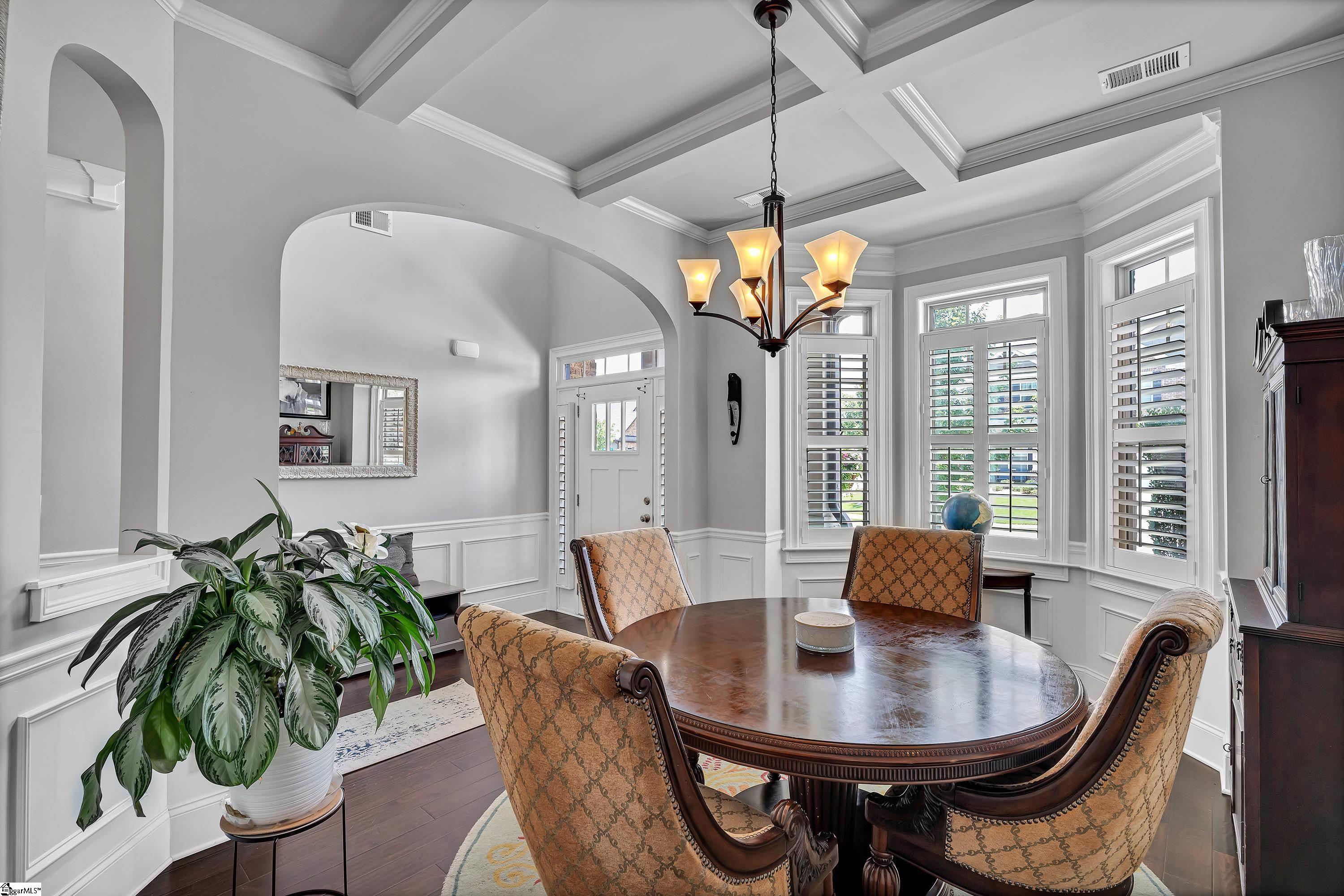 Simpsonville, South Carolina, 29681, United States, 5 Bedrooms Bedrooms, ,4 BathroomsBathrooms,Residential,For Sale,1885438