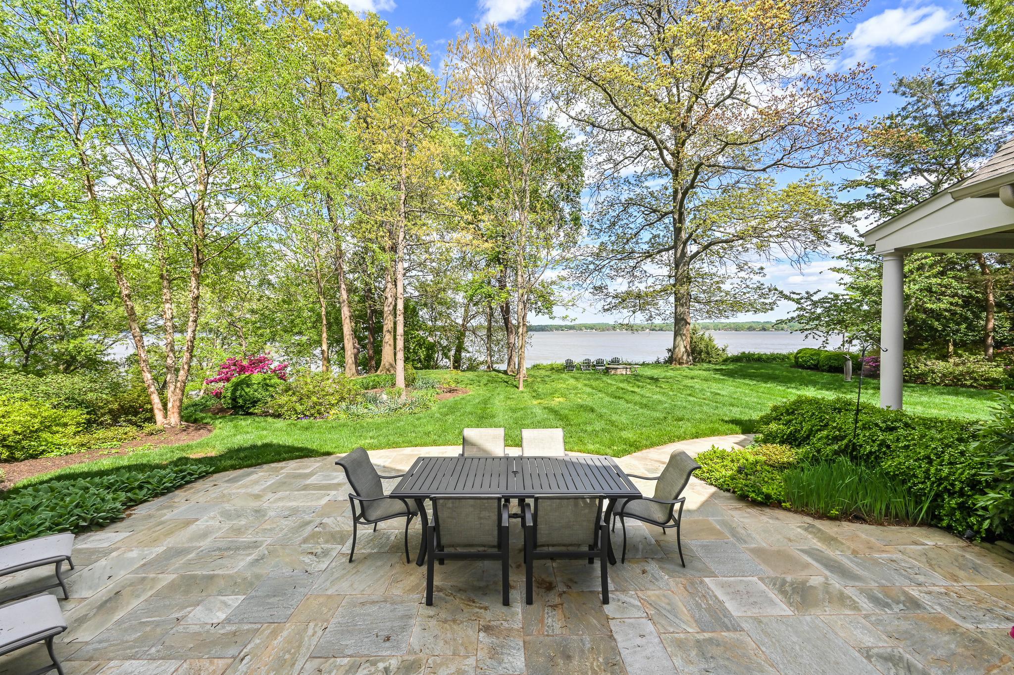  11715 River Drive, Lorton, VA, 22079 - 物件實景