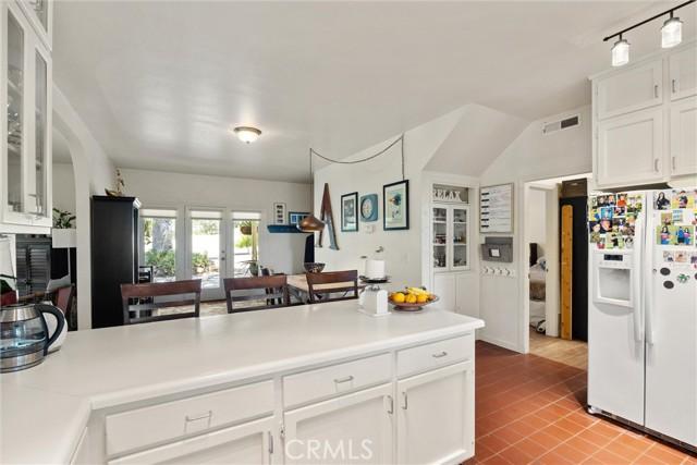 Chic, California, 95928, United States, 2 Bedrooms Bedrooms, ,2 BathroomsBathrooms,Residential,For Sale,2049123