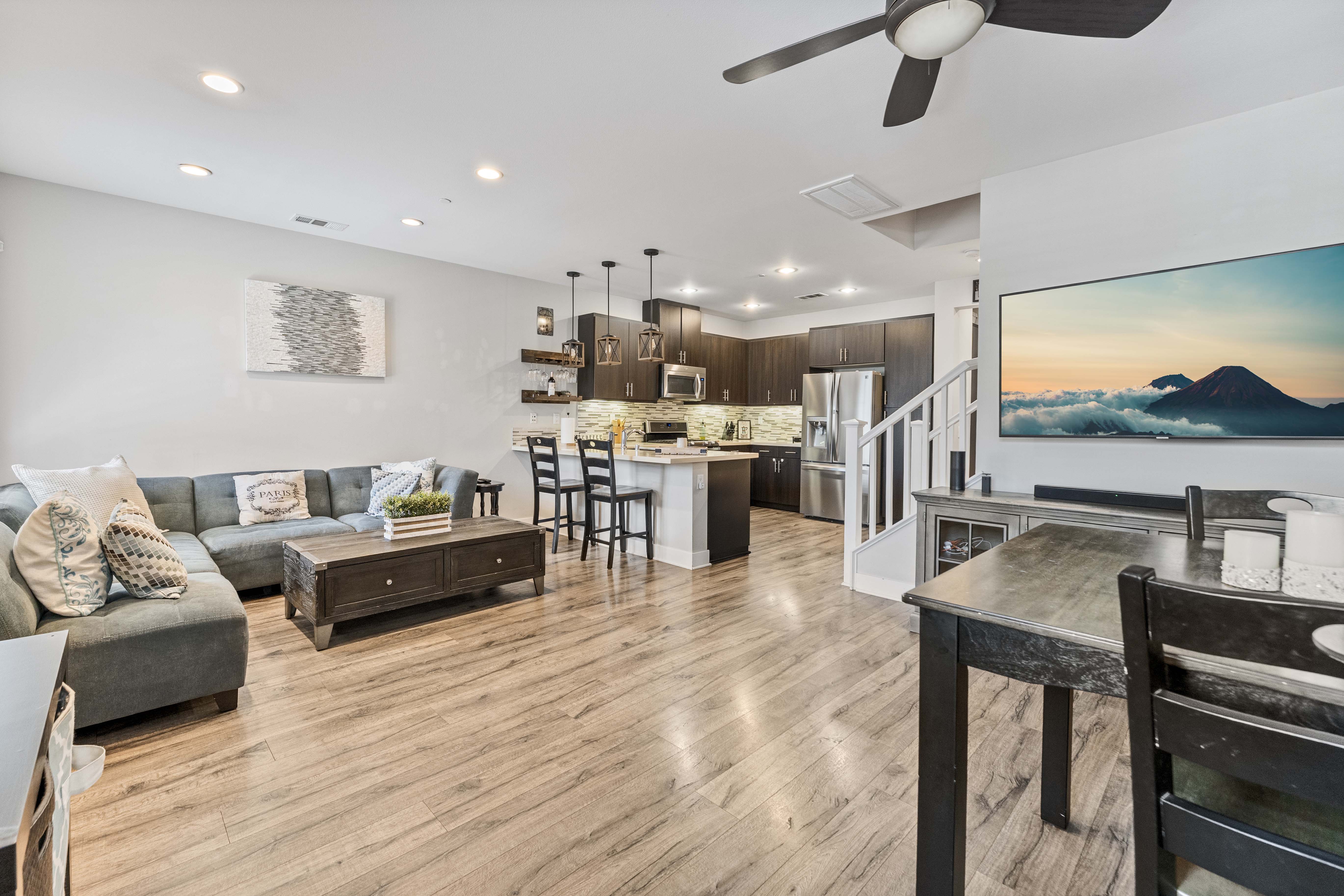 Rancho Mission Viejo, California, 92694, United States, 3 Bedrooms Bedrooms, ,3 BathroomsBathrooms,Residential,For Sale,1937102