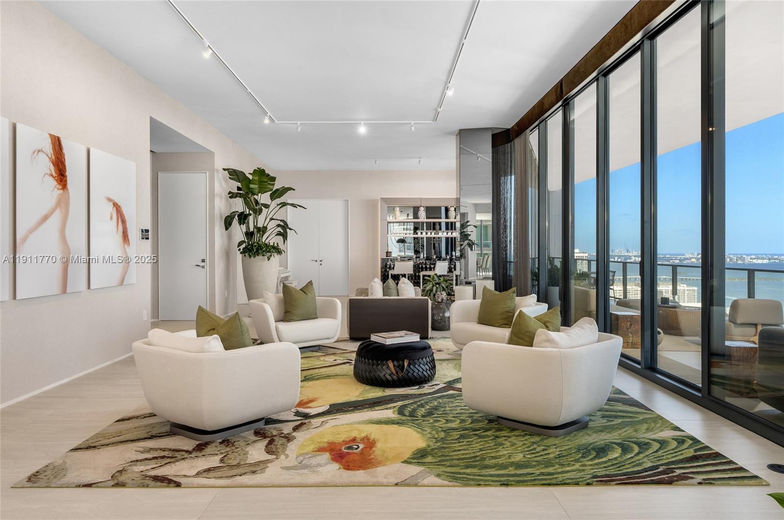 Miami, Florida, 33132, United States, 6 Bedrooms Bedrooms, ,7 BathroomsBathrooms,Residential,For Sale,1991375