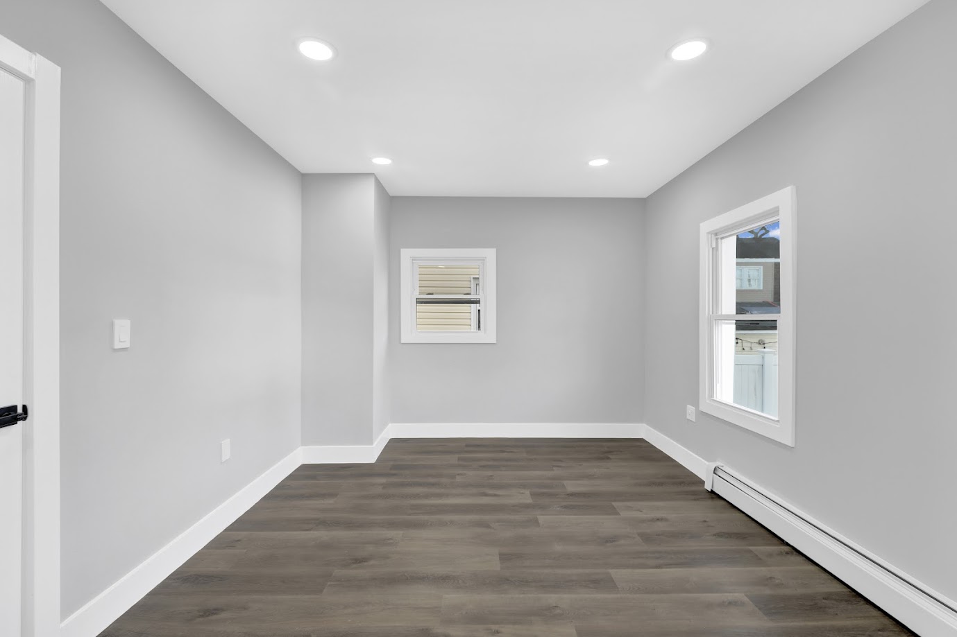 Queens Village, New York, 11429, United States, 4 Bedrooms Bedrooms, ,3 BathroomsBathrooms,Residential,For Sale,2005835