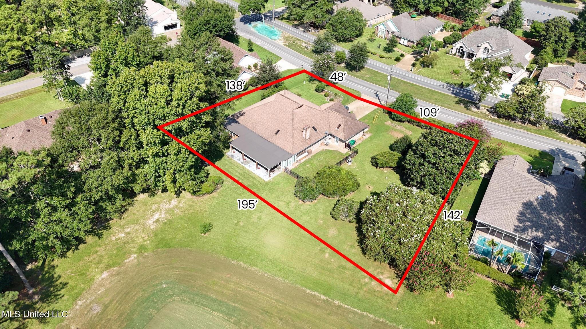 Diamondhead, Mississippi, 39525, United States, 3 Bedrooms Bedrooms, ,4 BathroomsBathrooms,Residential,For Sale,1923554
