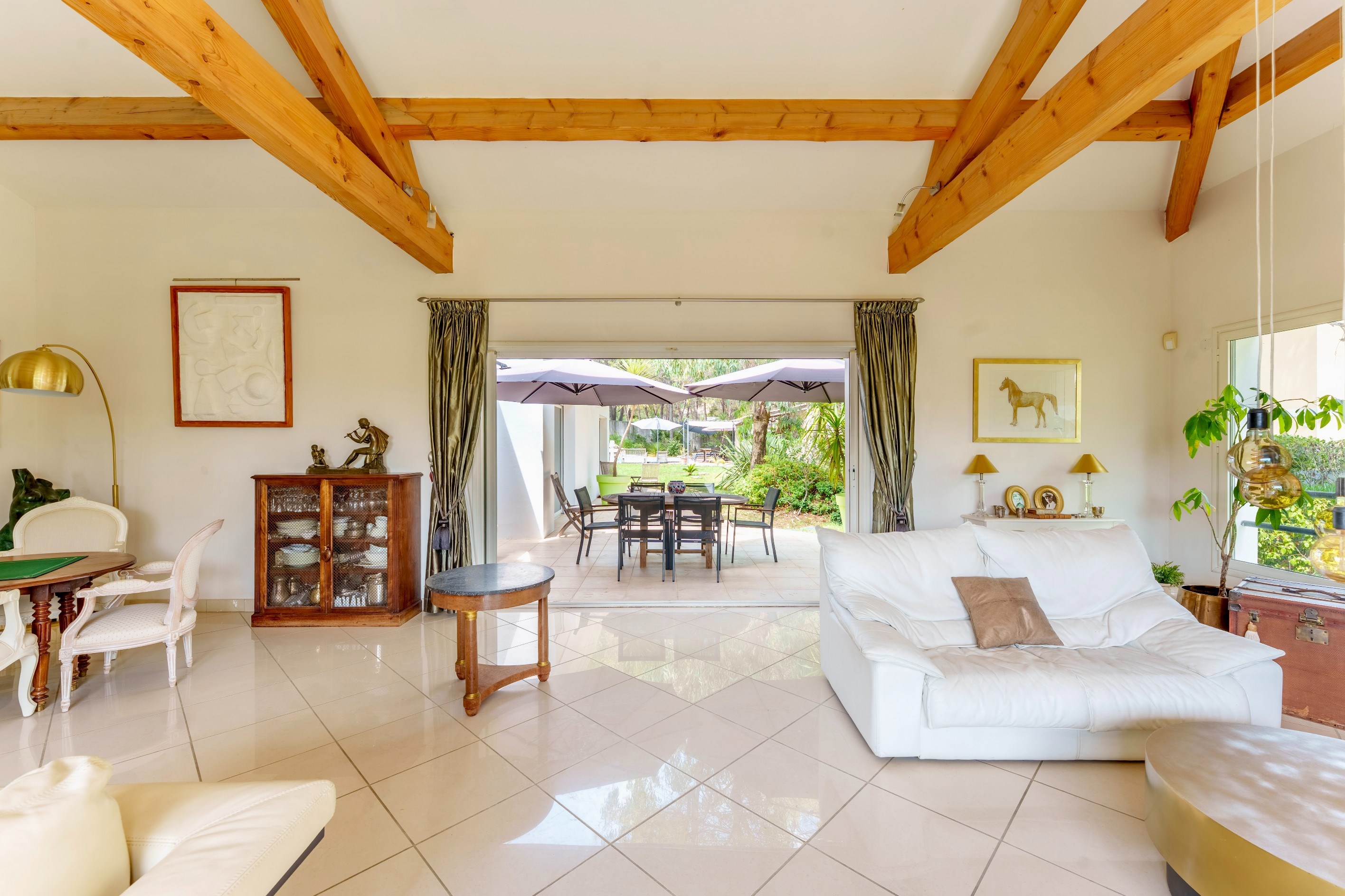  Luxury villa in the heart of a natural and residential setting - 物件實景