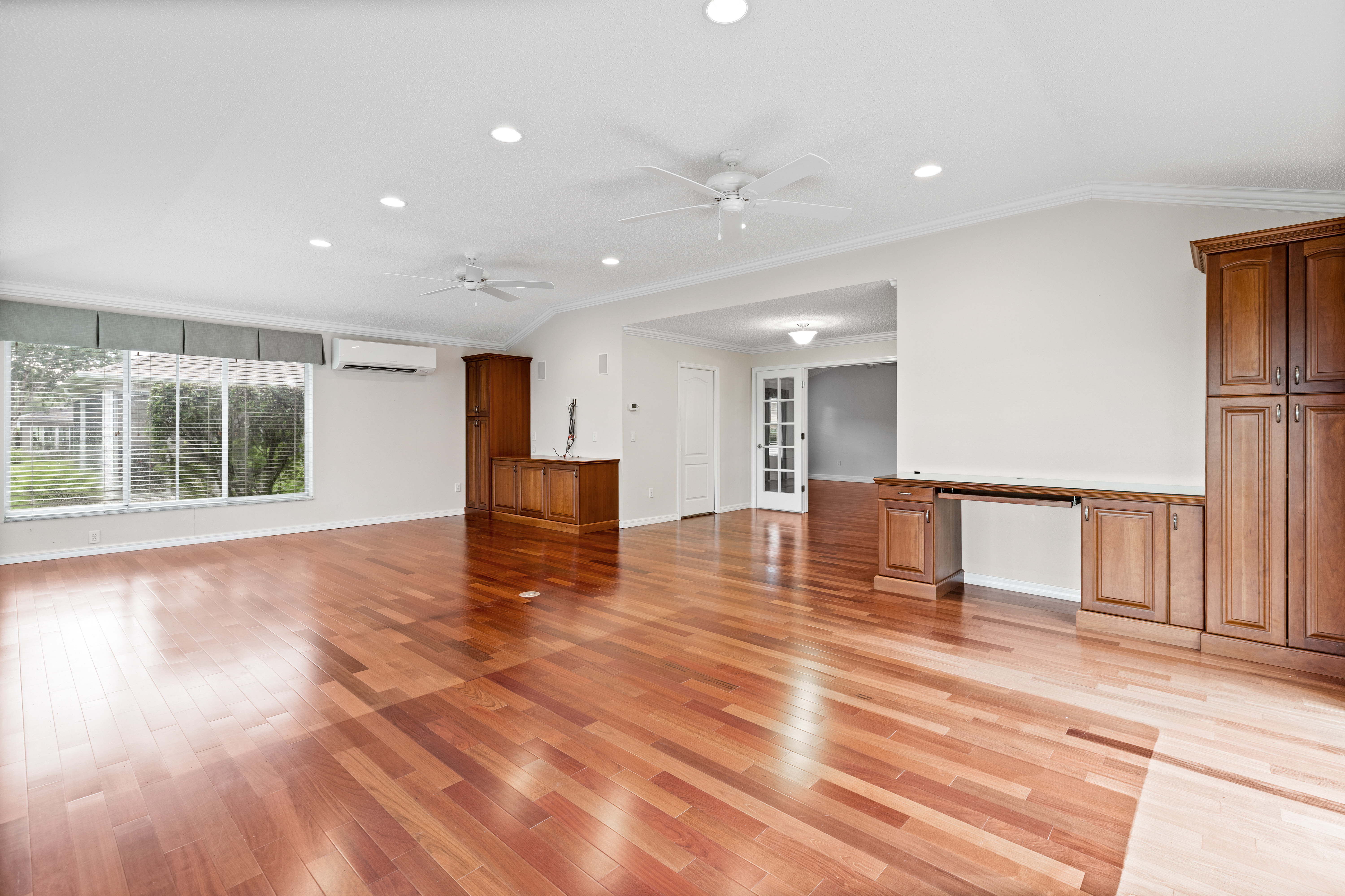 The Villages, Florida, 32162, United States, 3 Bedrooms Bedrooms, ,2 BathroomsBathrooms,Residential,For Sale,1928221