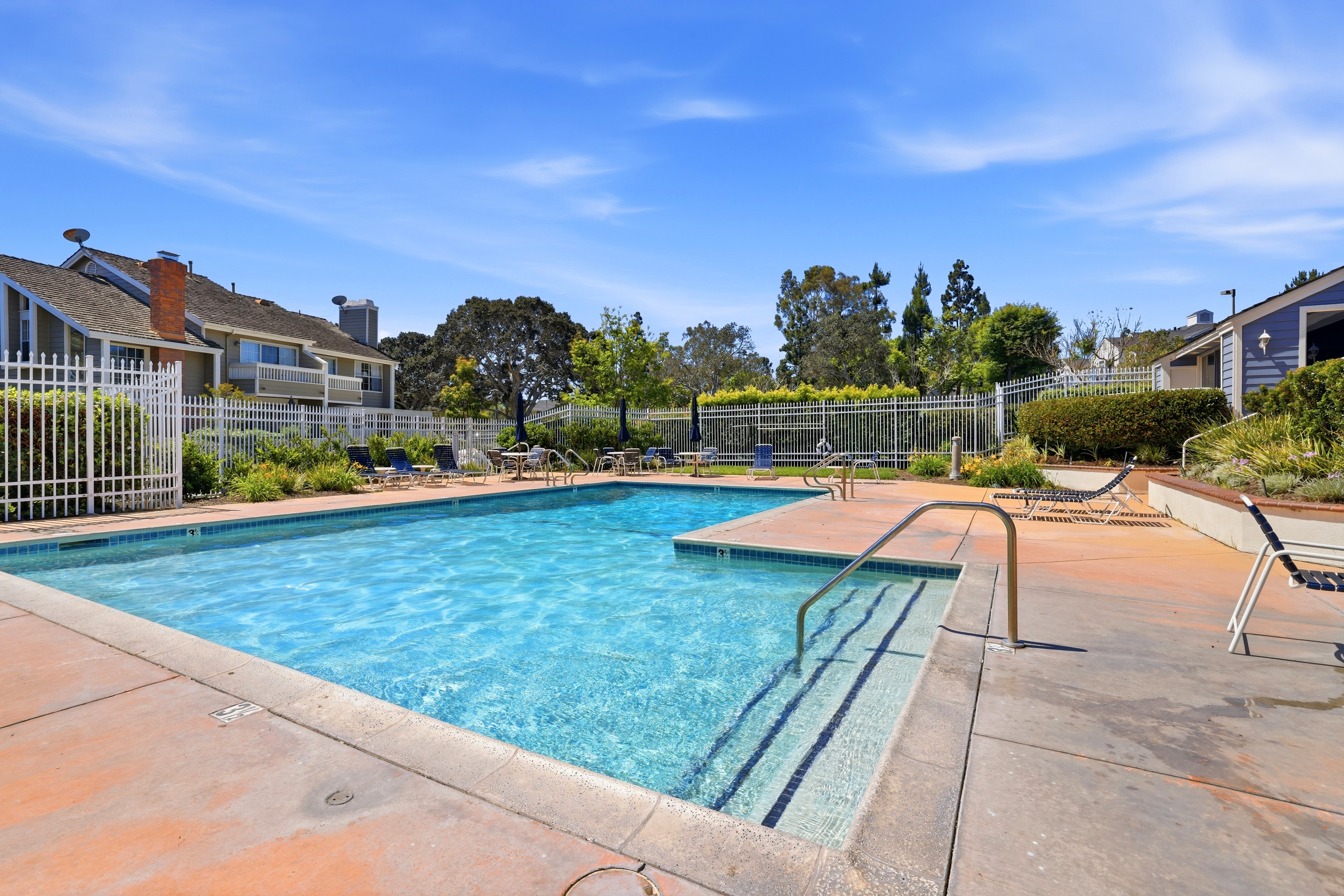 520 Lexington Court #103, Long Beach, CA 90803 - 物件實景