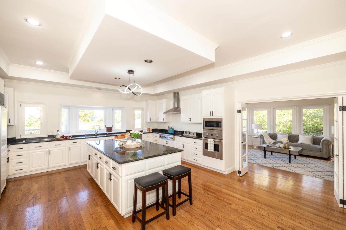 Hillsborough, California, 94010, United States, 5 Bedrooms Bedrooms, ,5 BathroomsBathrooms,Residential,For Sale,1940320
