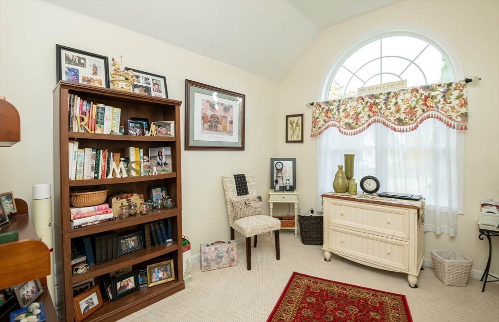 Seabrook, New Hampshire, 03874, United States, 3 Bedrooms Bedrooms, ,2 BathroomsBathrooms,Residential,For Sale,1989361