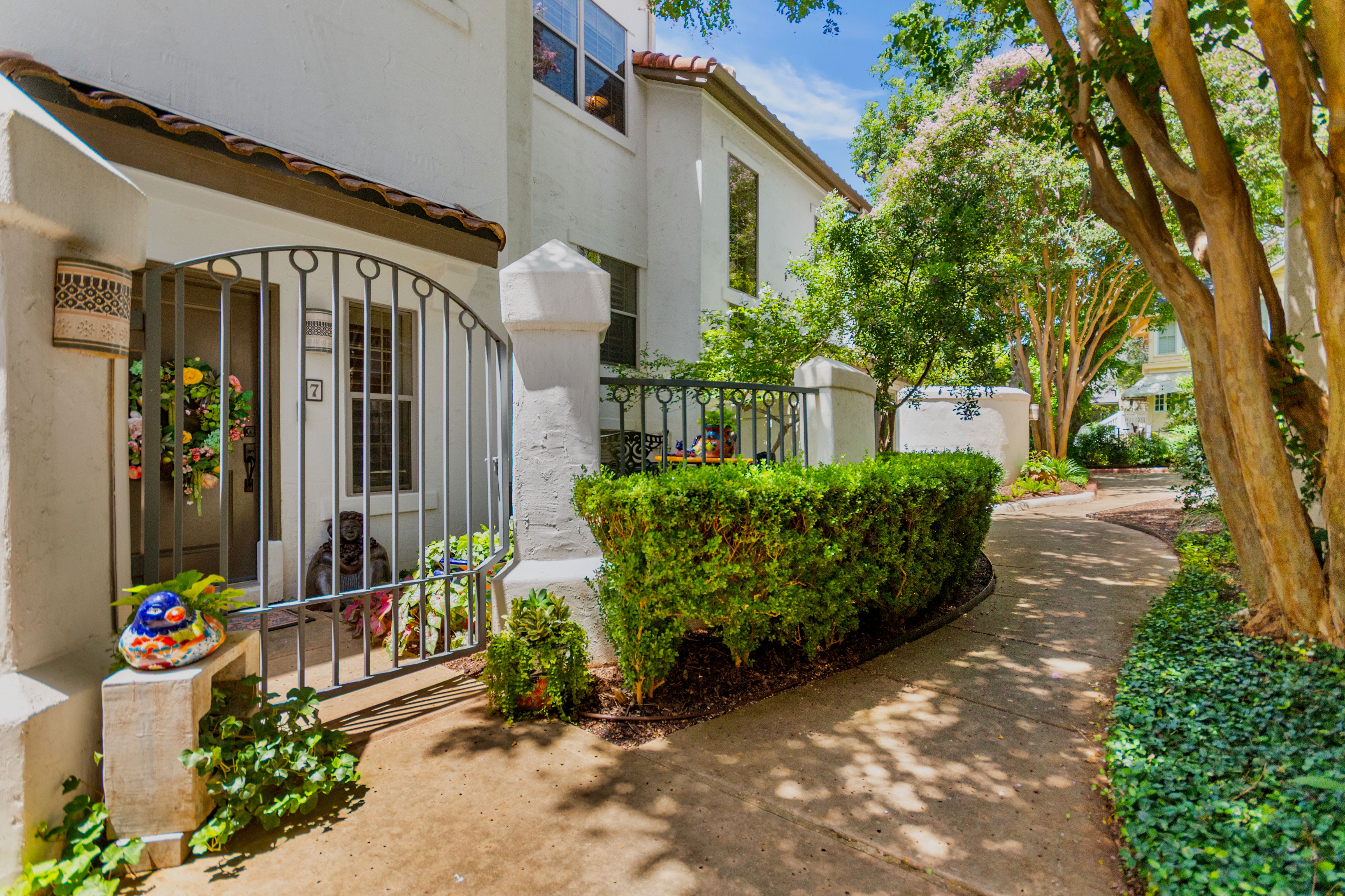  Stylish Townhome in Alamo Heights - 物件實景