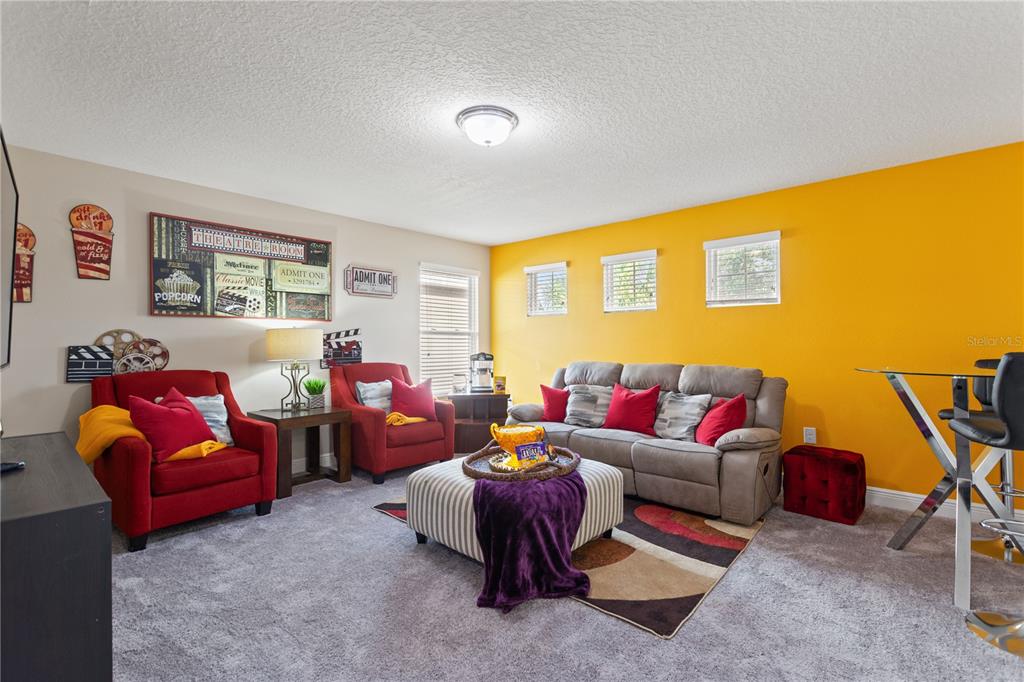 Davenport, Florida, 33837, United States, 5 Bedrooms Bedrooms, ,5 BathroomsBathrooms,Residential,For Sale,1999556