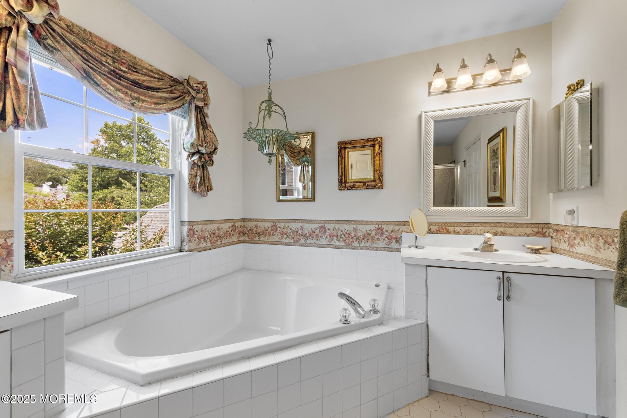 Manasquan, New Jersey, 08736, United States, 3 Bedrooms Bedrooms, ,3 BathroomsBathrooms,Residential,For Sale,1856879