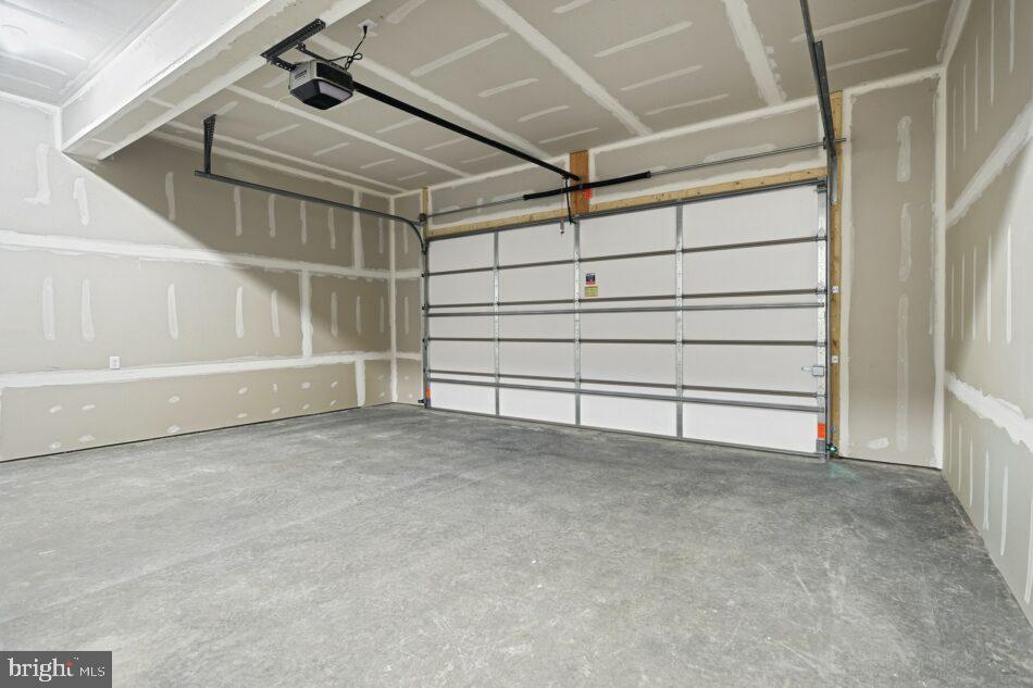 Strasburg, Pennsylvania, 17579, United States, 4 Bedrooms Bedrooms, ,3 BathroomsBathrooms,Residential,For Sale,1721330