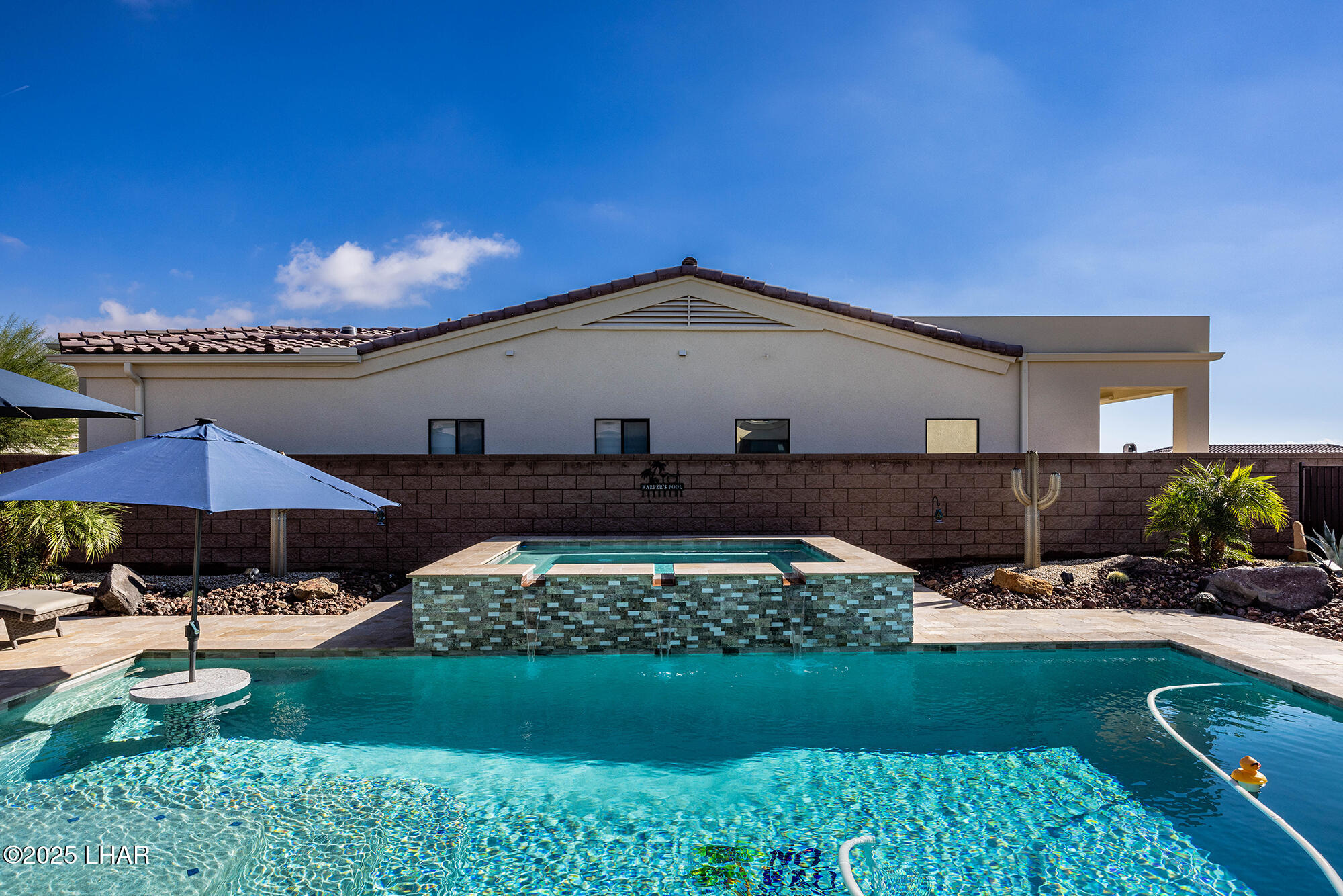 Lake Havasu City, Arizona, 86406, United States, 3 Bedrooms Bedrooms, ,1 BathroomBathrooms,Residential,For Sale,1998325