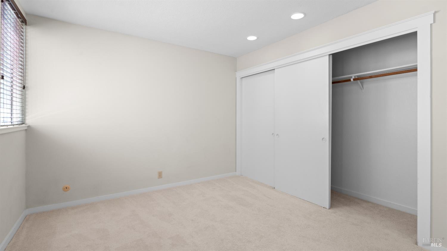 San Rafael, California, 94903, United States, 3 Bedrooms Bedrooms, ,3 BathroomsBathrooms,Residential,For Sale,1908286