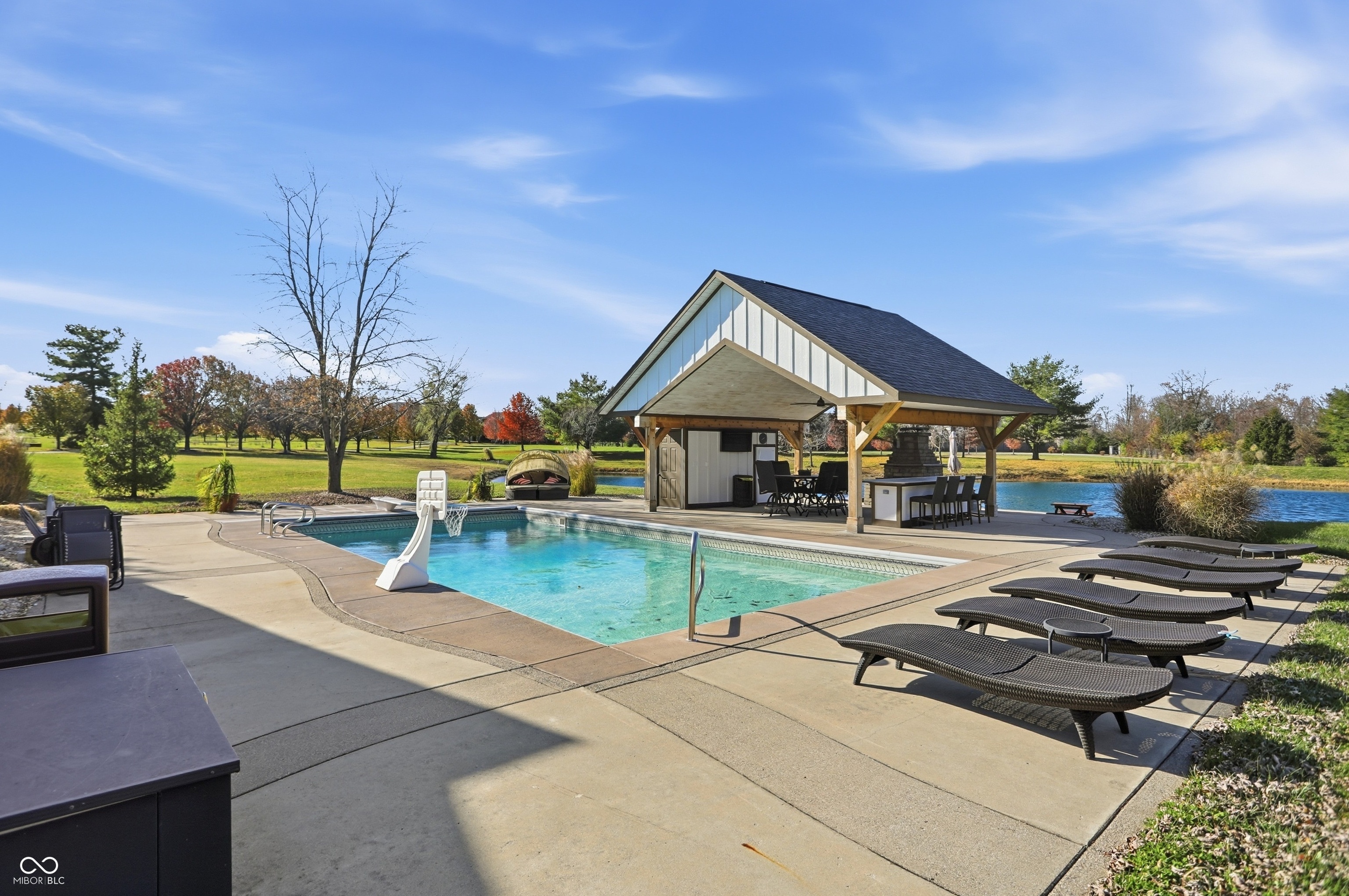 Bargersville, Indiana, 46106, United States, 5 Bedrooms Bedrooms, ,6 BathroomsBathrooms,Residential,For Sale,1992401