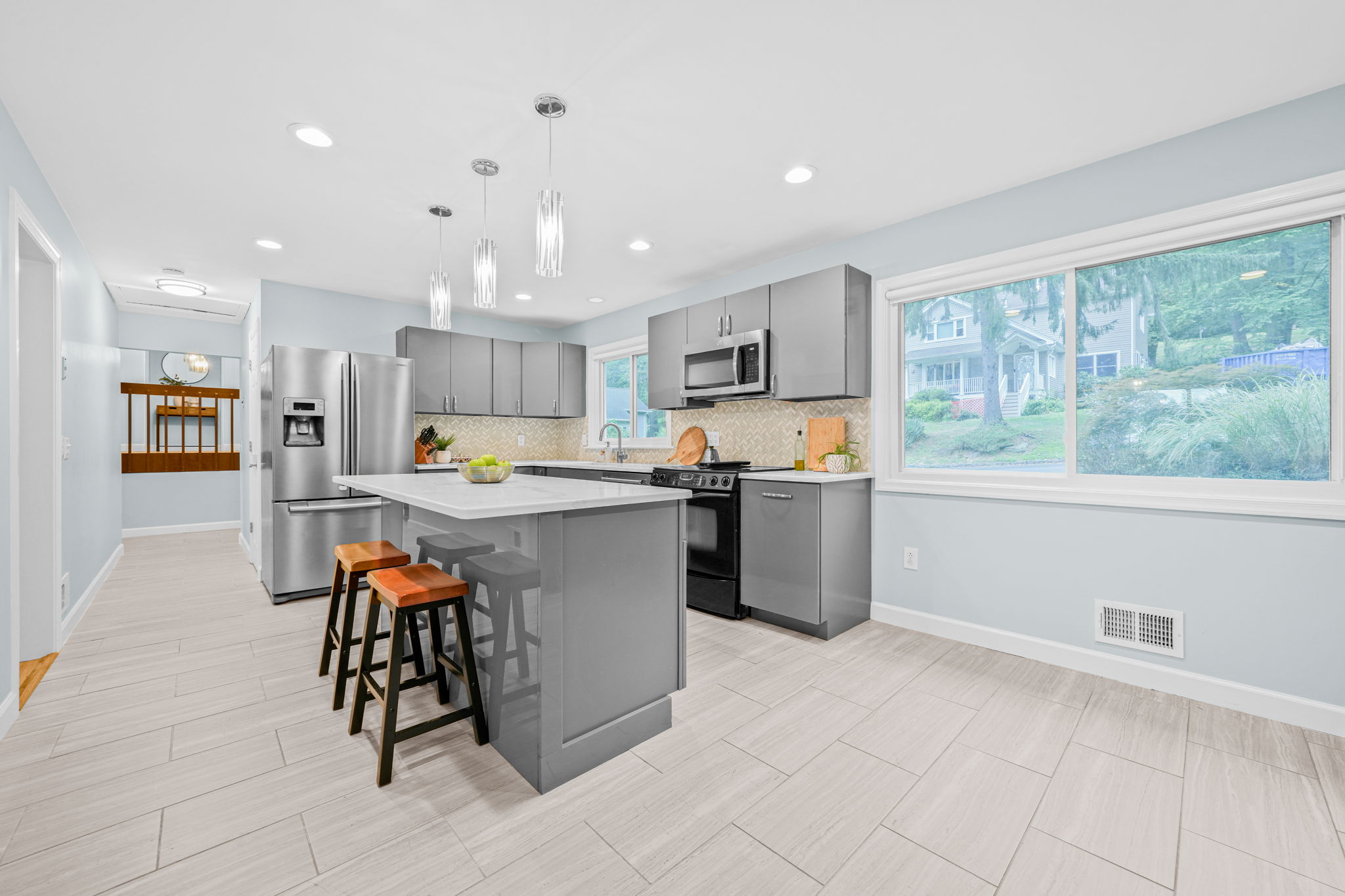 Denville Twp, New Jersey, 07834, United States, 4 Bedrooms Bedrooms, ,3 BathroomsBathrooms,Residential,For Sale,1928892