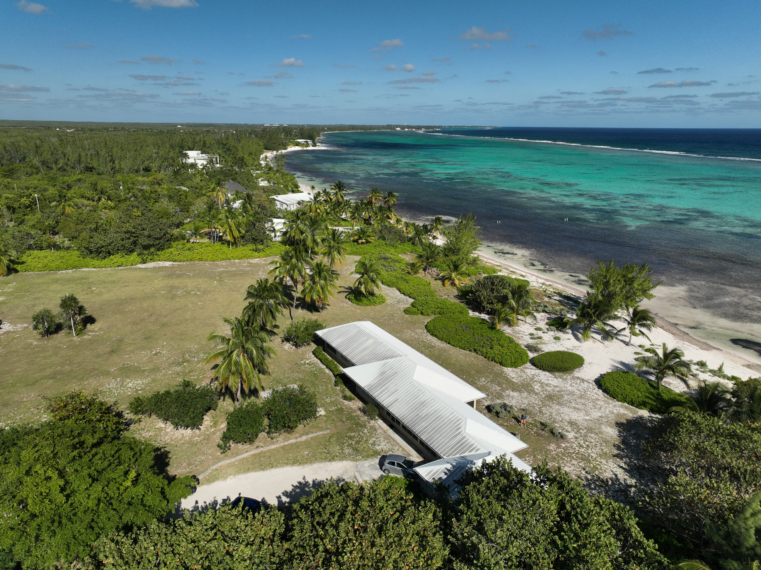  Prime Beachfront Land - 物件實景