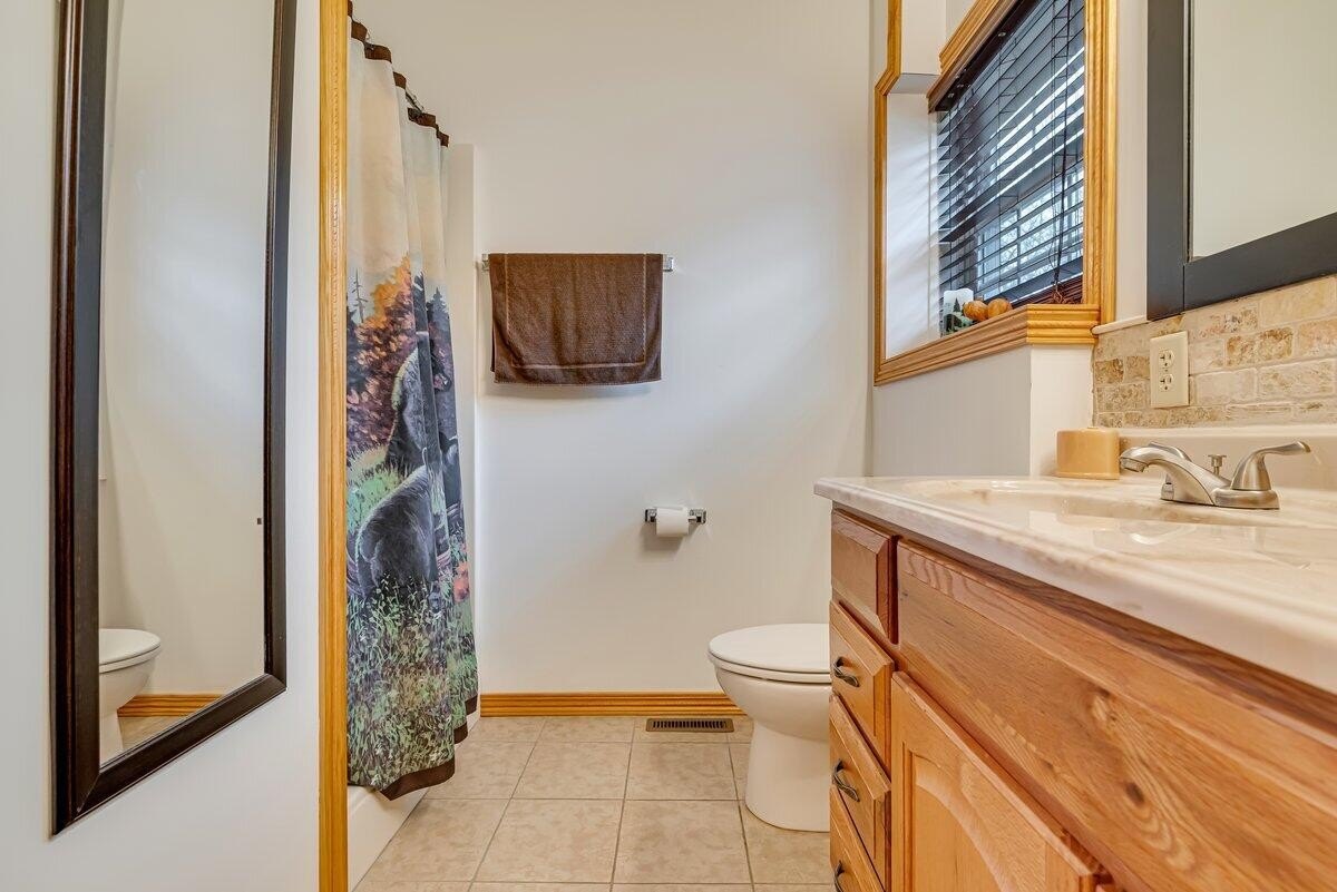 Hazleton, Pennsylvania, 18202, United States, 4 Bedrooms Bedrooms, ,3 BathroomsBathrooms,Residential,For Sale,1754491