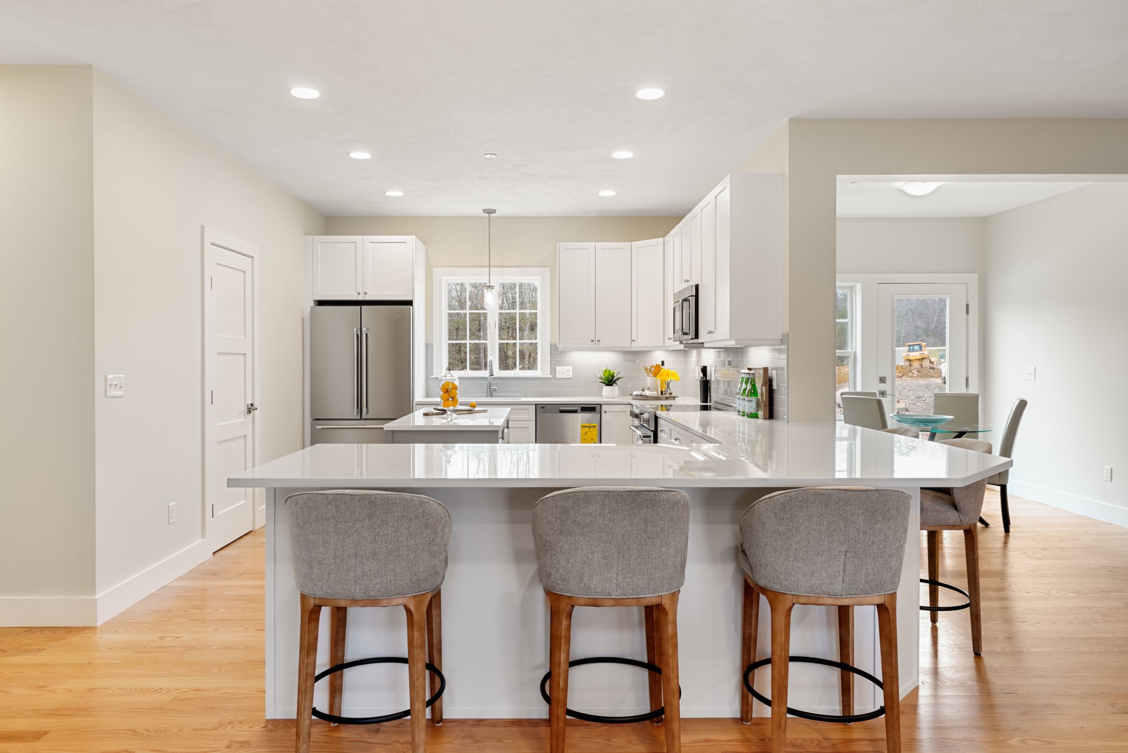  73 Driftwood Circle, Sandown, NH, 03873 - 物件實景