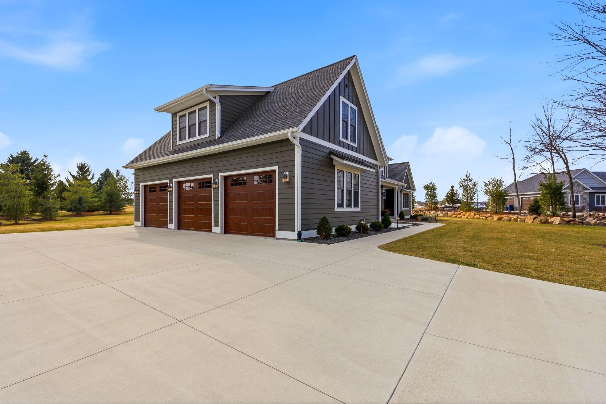 Polk, Wisconsin, 53086, United States, 5 Bedrooms Bedrooms, ,5 BathroomsBathrooms,Residential,For Sale,2027919