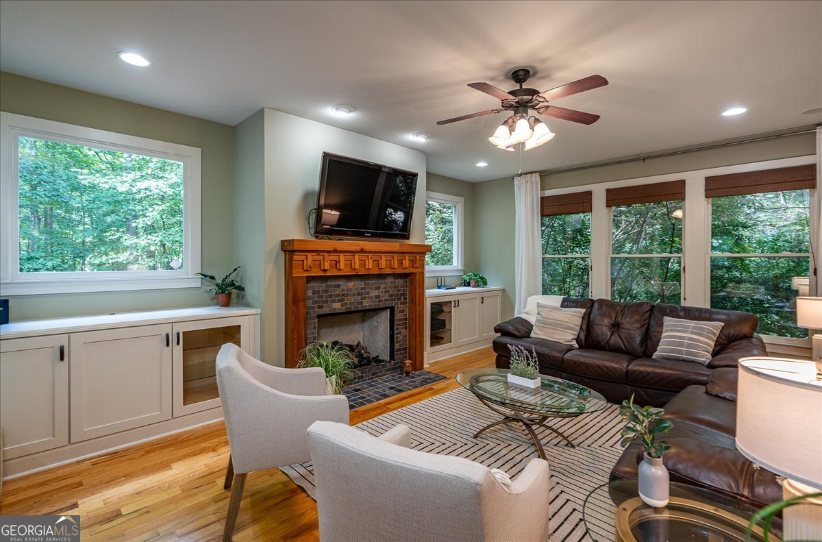 Bogart, Georgia, 30622, United States, 6 Bedrooms Bedrooms, ,4 BathroomsBathrooms,Residential,For Sale,1792990