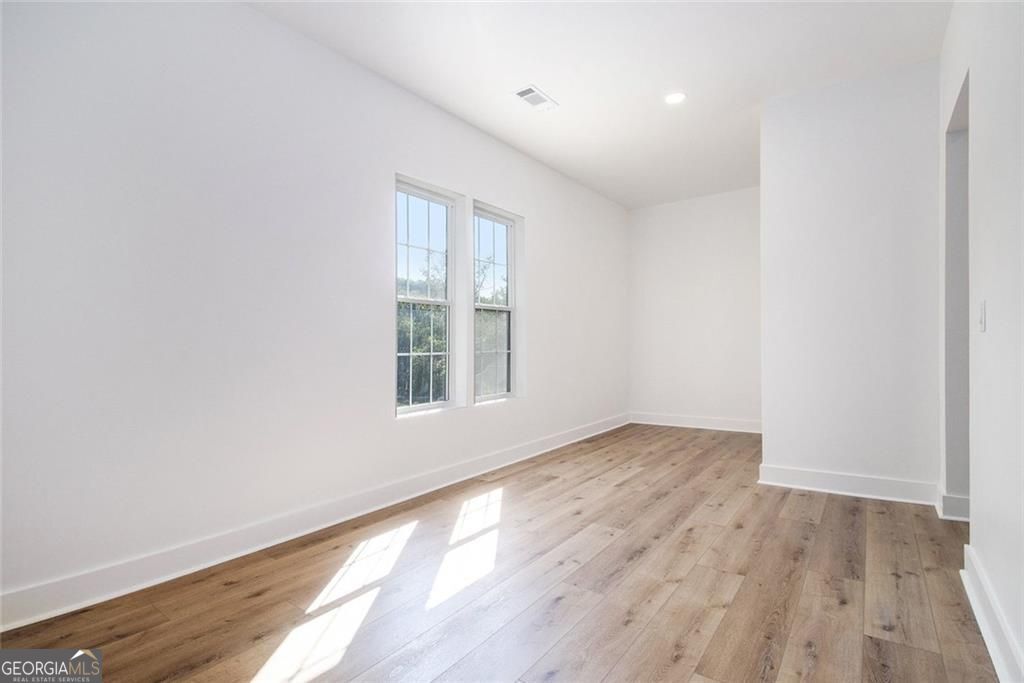 Dawsonville, Georgia, 30534, United States, 5 Bedrooms Bedrooms, ,7 BathroomsBathrooms,Residential,For Sale,1952234