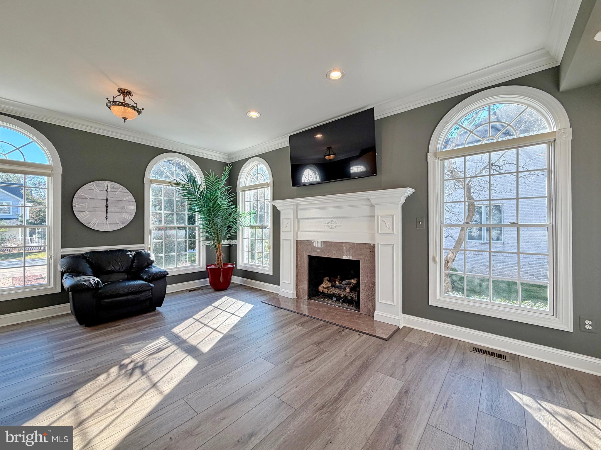 Issue, Maryland, 20645, United States, 4 Bedrooms Bedrooms, ,5 BathroomsBathrooms,Residential,For Sale,2000316