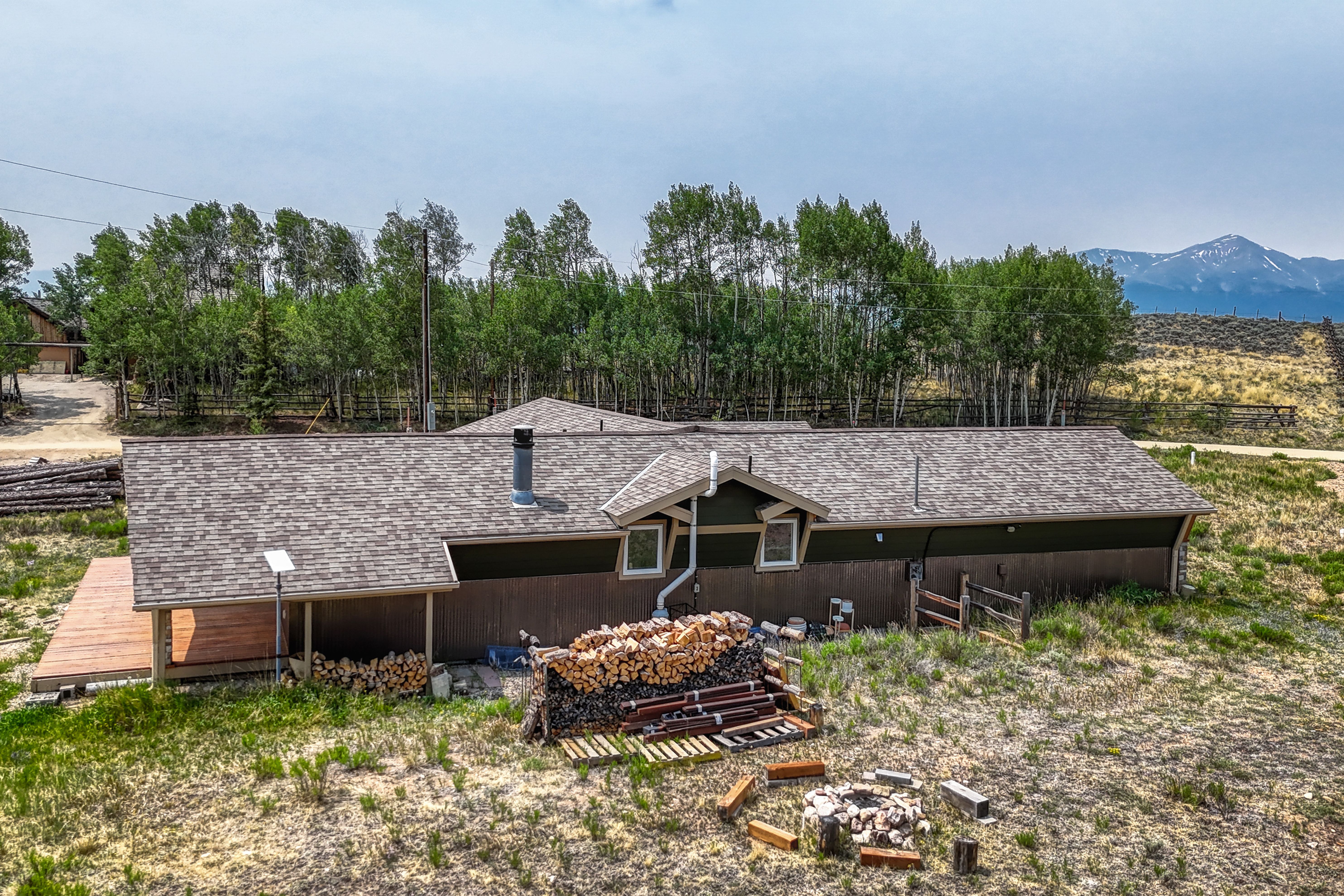  Remodeled Beaver Lakes Chalet with Lake & Mountain Views - 物件實景