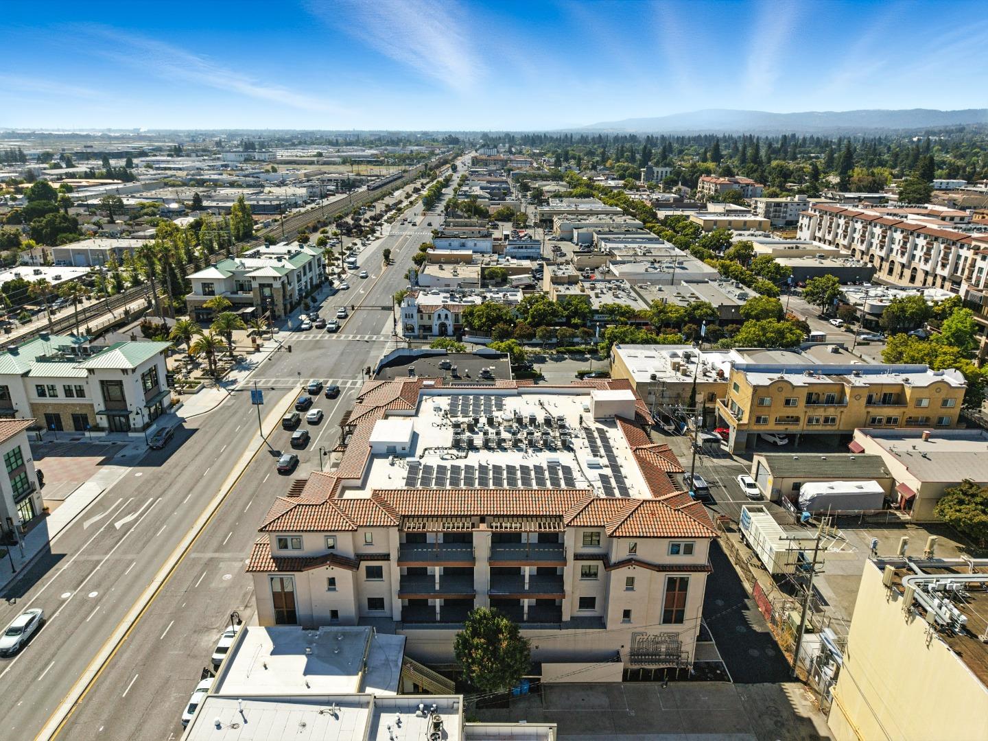 San Carlos, California, 94070, United States, 2 Bedrooms Bedrooms, ,3 BathroomsBathrooms,Residential,For Sale,2002922