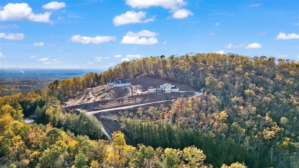 Clarkesville, Georgia, 30523, United States, 4 Bedrooms Bedrooms, ,5 BathroomsBathrooms,Residential,For Sale,1937902