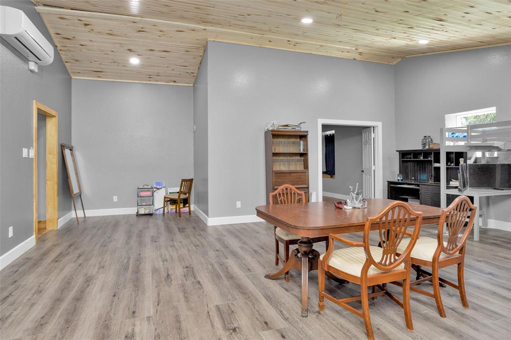 Conroe, Texas, 77302, United States, 4 Bedrooms Bedrooms, ,4 BathroomsBathrooms,Residential,For Sale,1981882