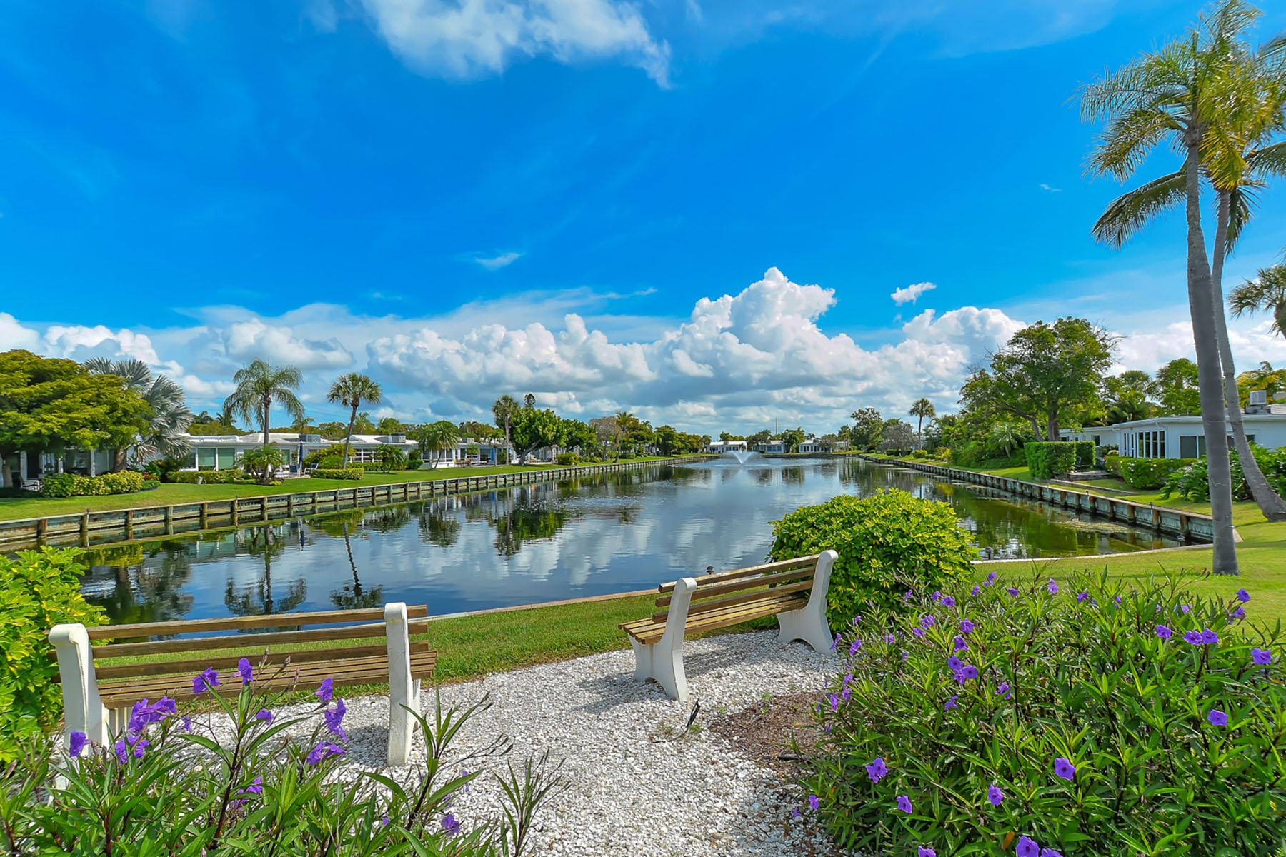  SPANISH MAIN YACHT CLUB CONDO - 物件實景