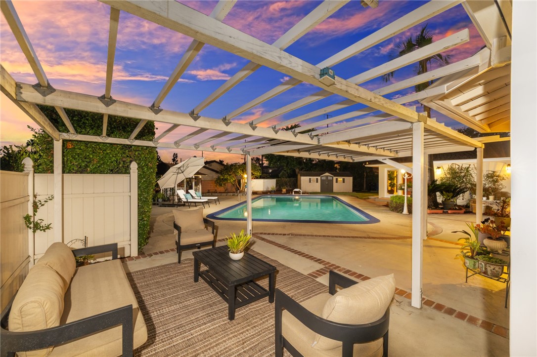 Arcadia, California, 91007, United States, 3 Bedrooms Bedrooms, ,2 BathroomsBathrooms,Residential,For Sale,1989649