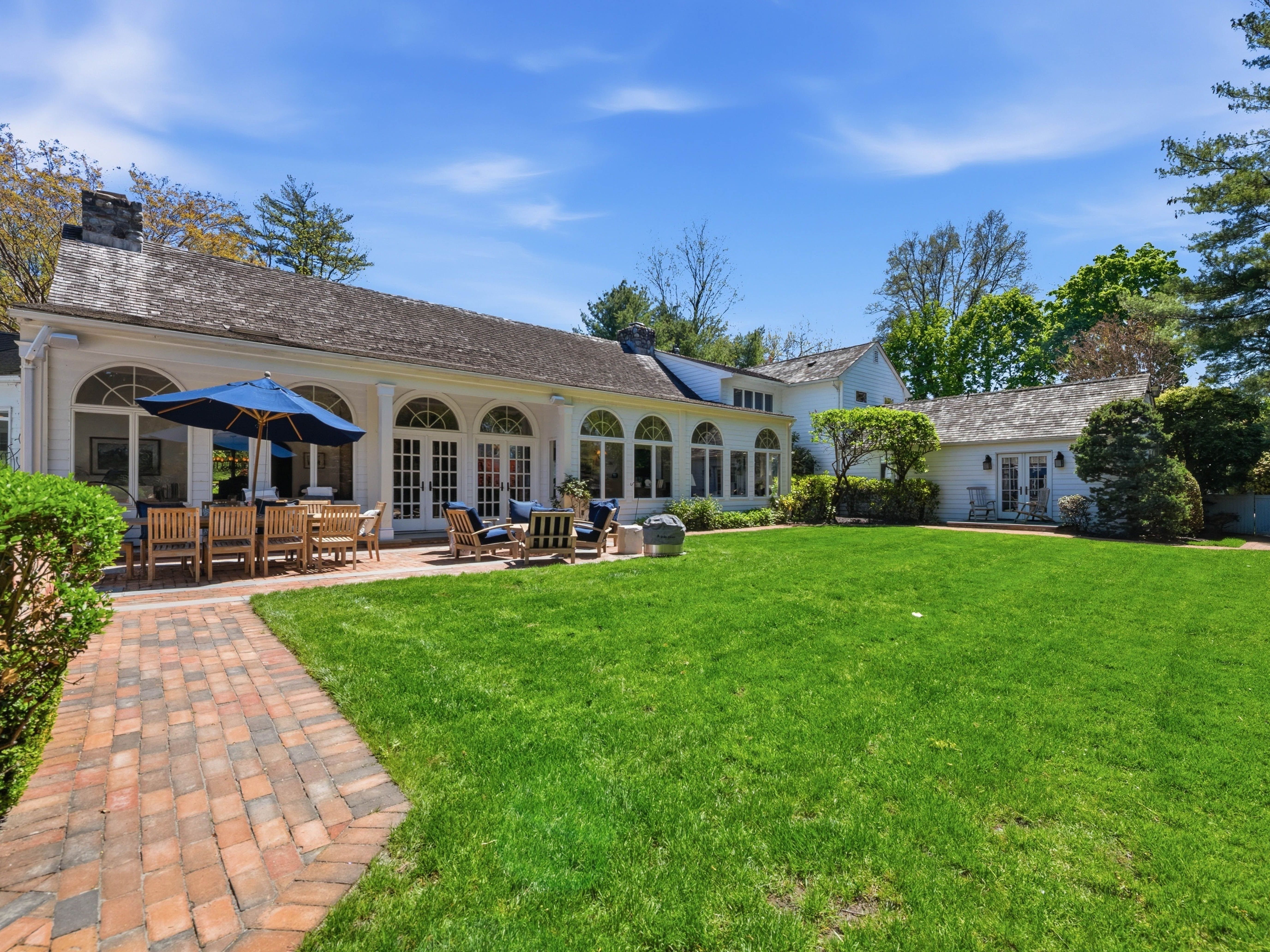  2 Aspen Place, Great Neck, NY 11021 - 物件實景