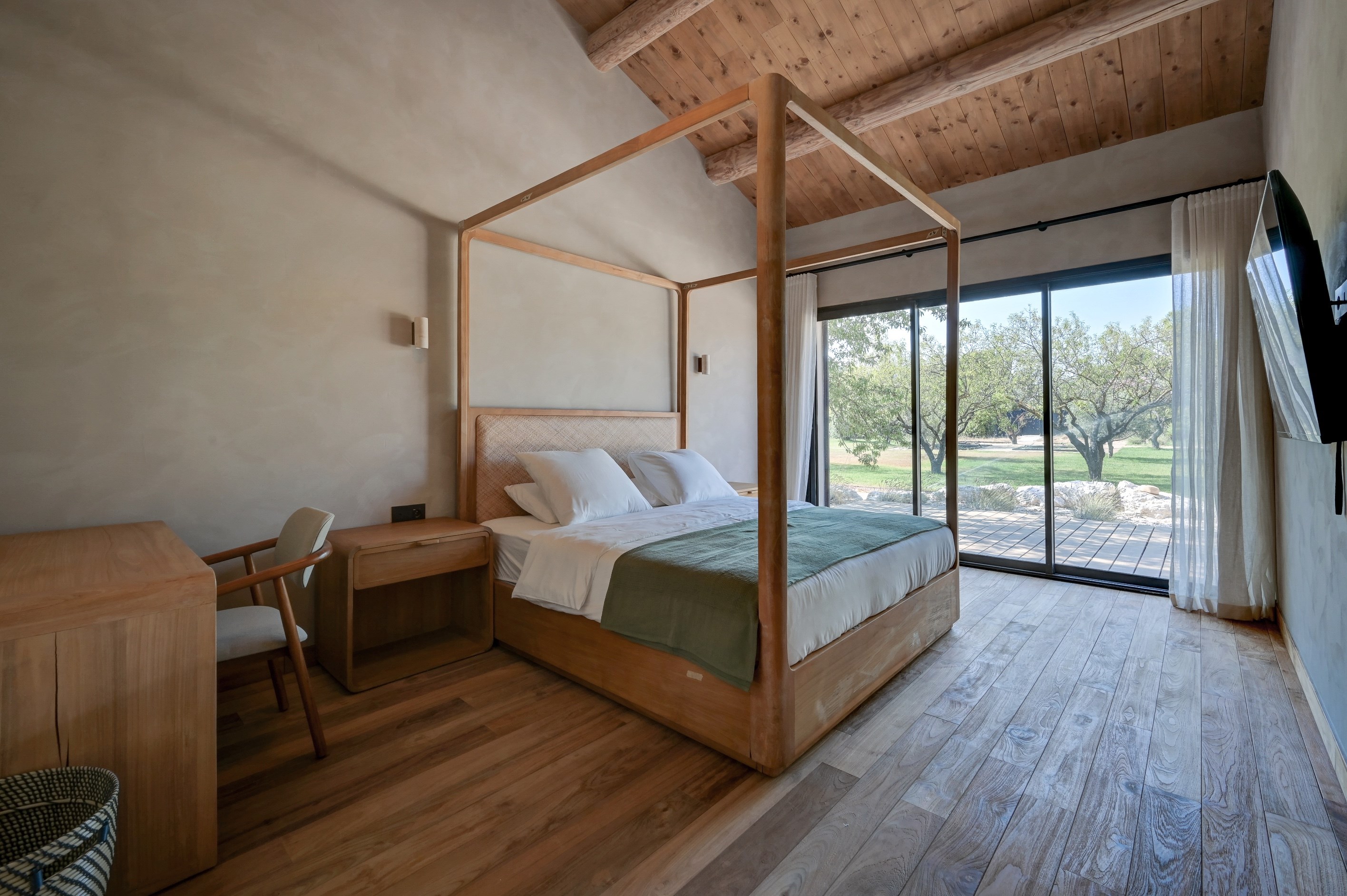  Fully equipped contemporary villa, with views of the Parc naturel régional des … - 物件實景