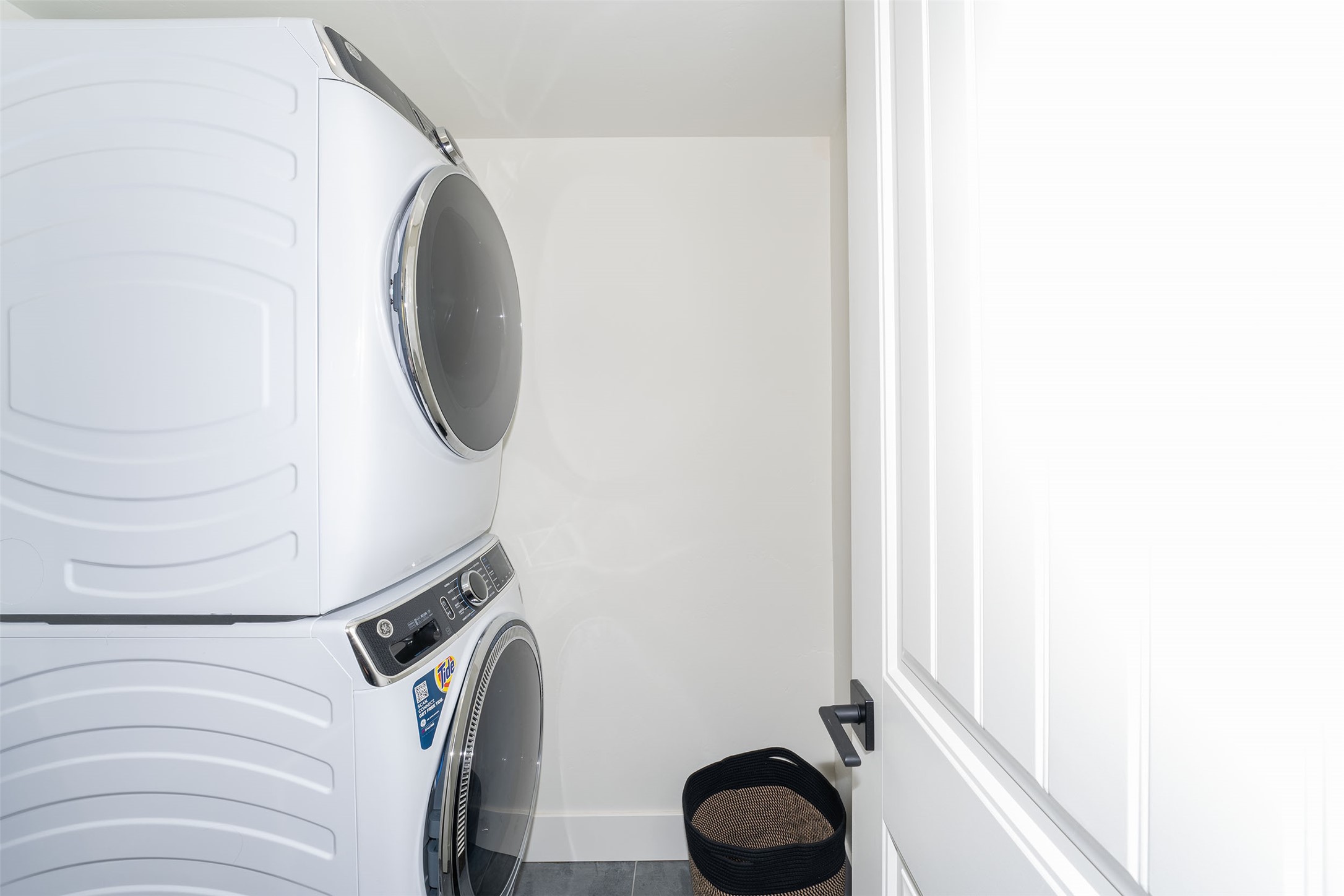  240 Opal Drive, B18 - 物件實景